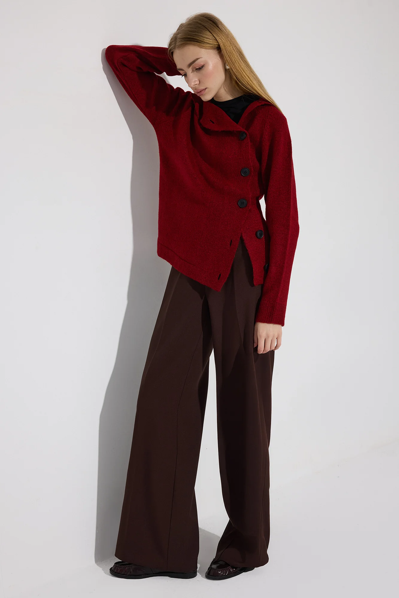 ASYMETRICAL BUTTONED KNIT SWEATER - Image 2