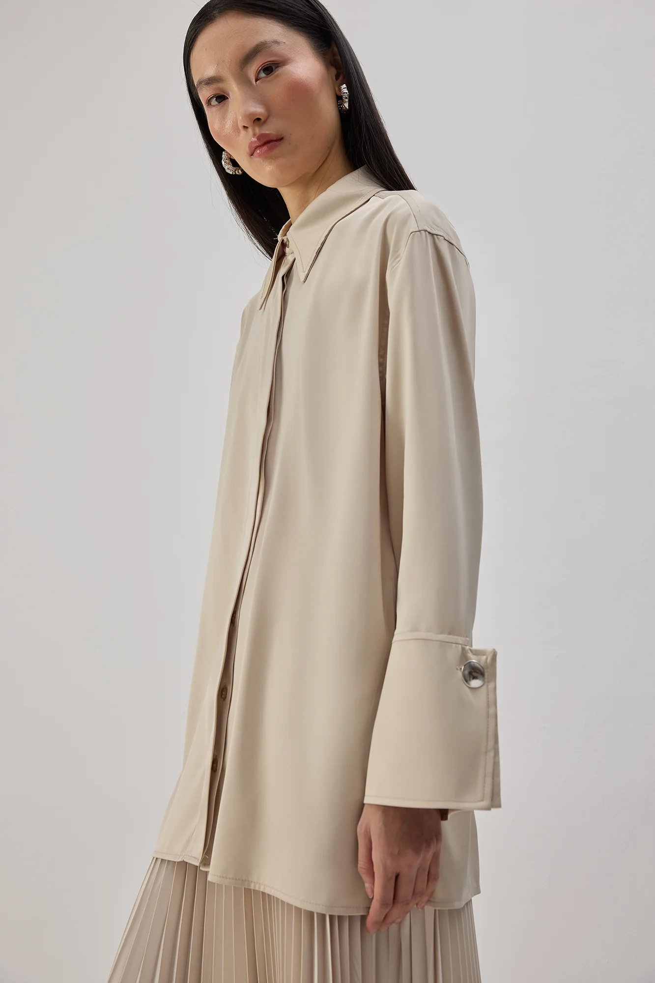 WIDE CUFFED SATIN SHIRT - Image 3