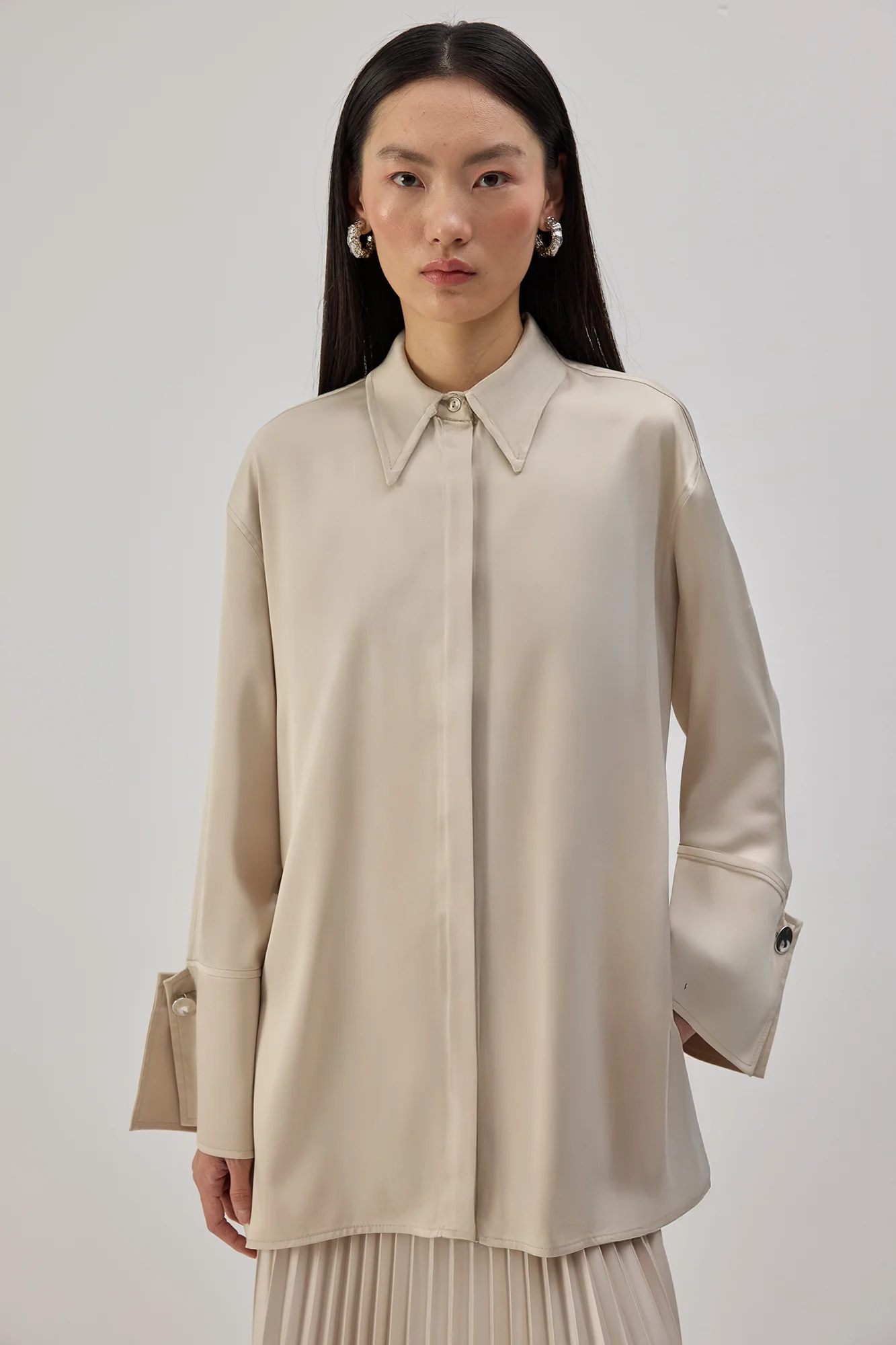 WIDE CUFFED SATIN SHIRT - Image 5