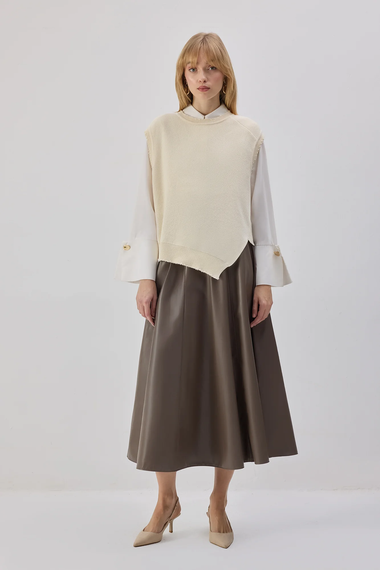 ASYMMETRICAL CUT KNIT SWEATER - Image 5