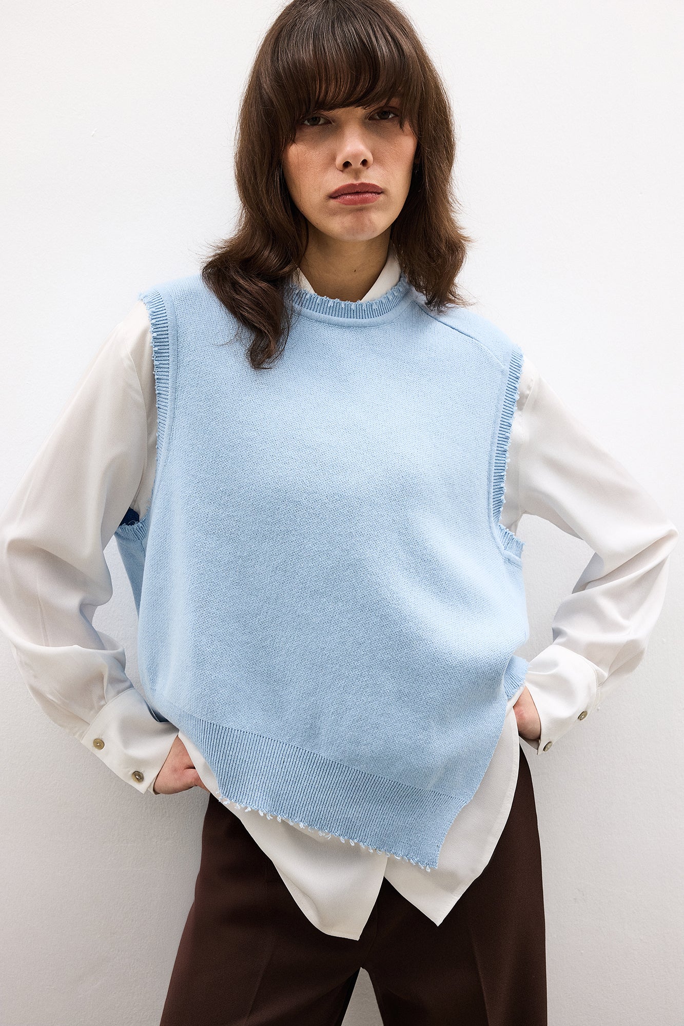 ASYMMETRICAL CUT KNIT SWEATER - Image 2