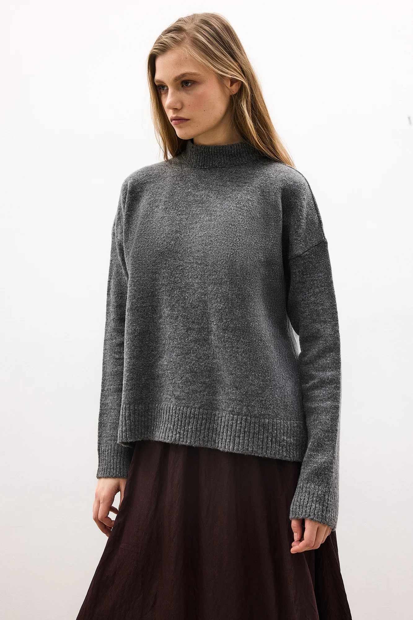 BASIC KNIT SWEATER - Image 4