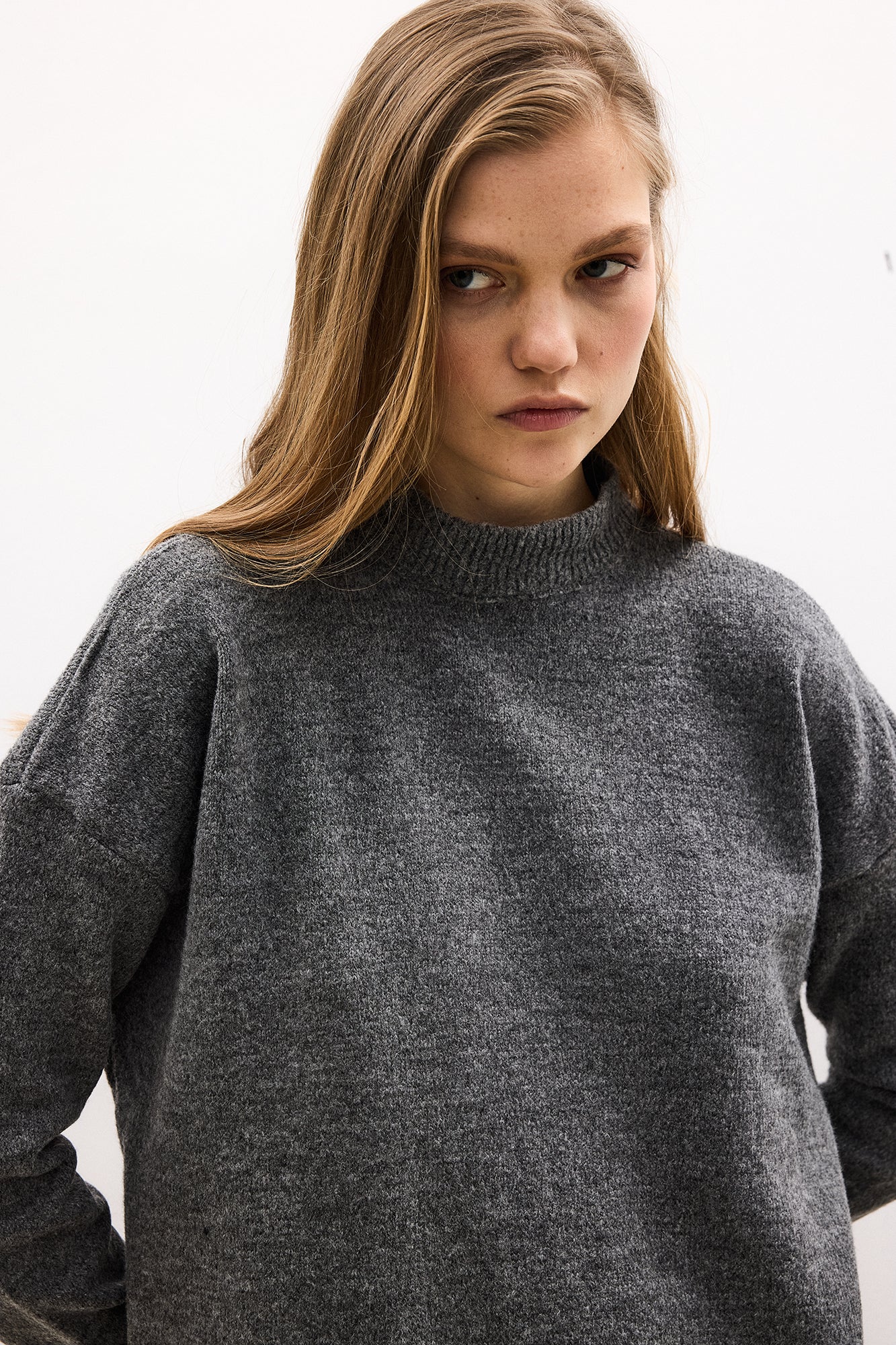 BASIC KNIT SWEATER - Image 7