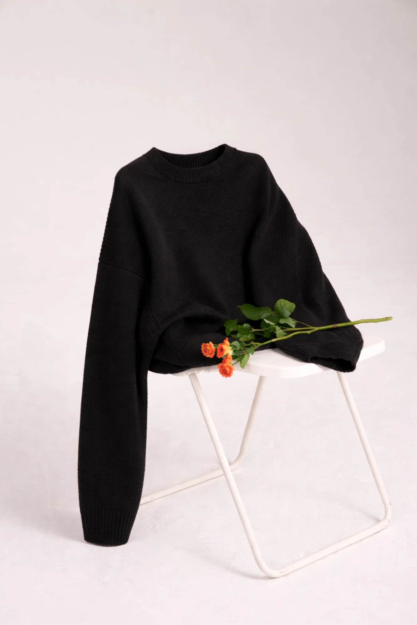 BASIC KNIT SWEATER - Image 3