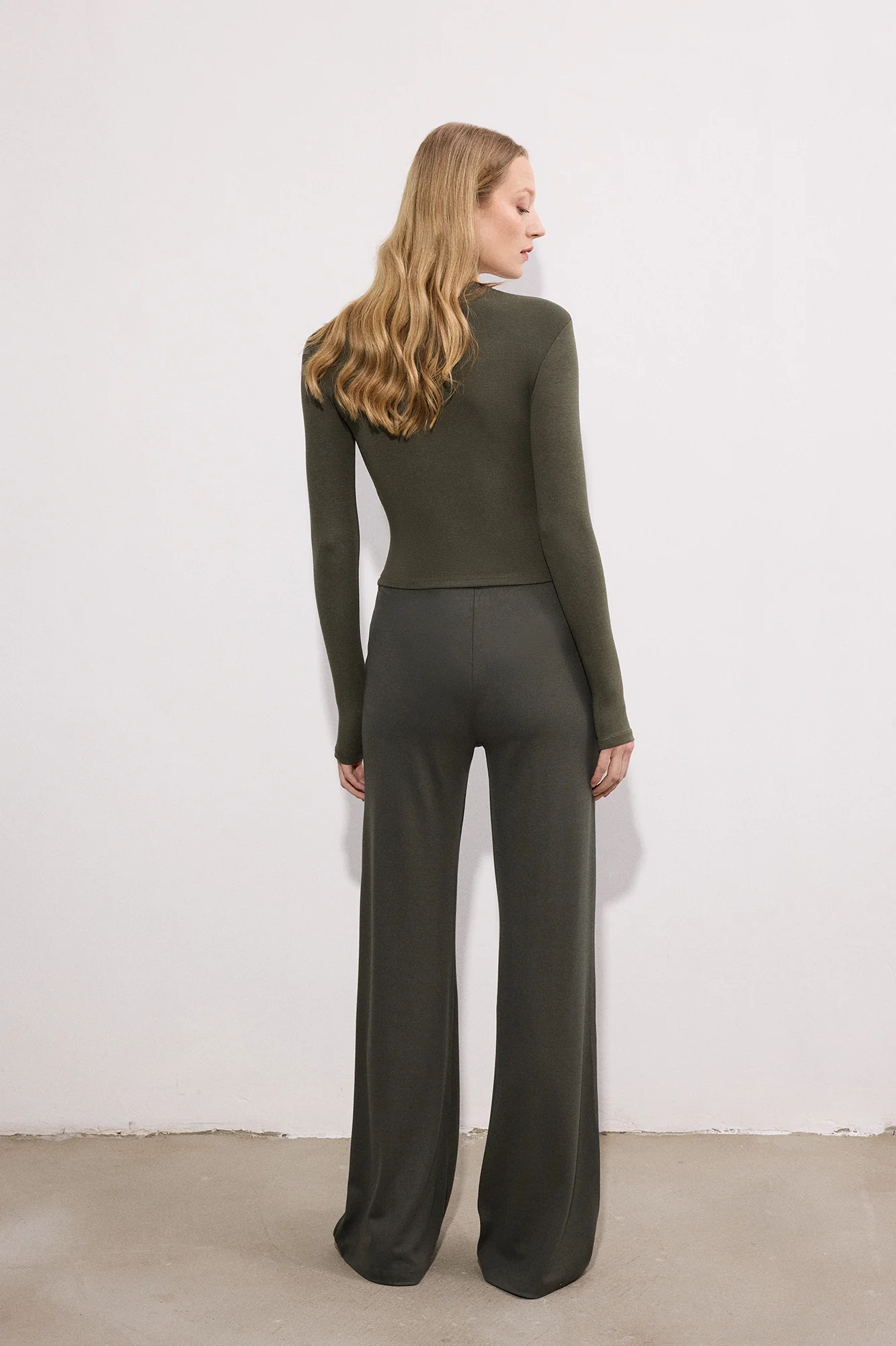 THUMB-FASTENİNG LONG-SLEEVED BODYSUİT - Image 6