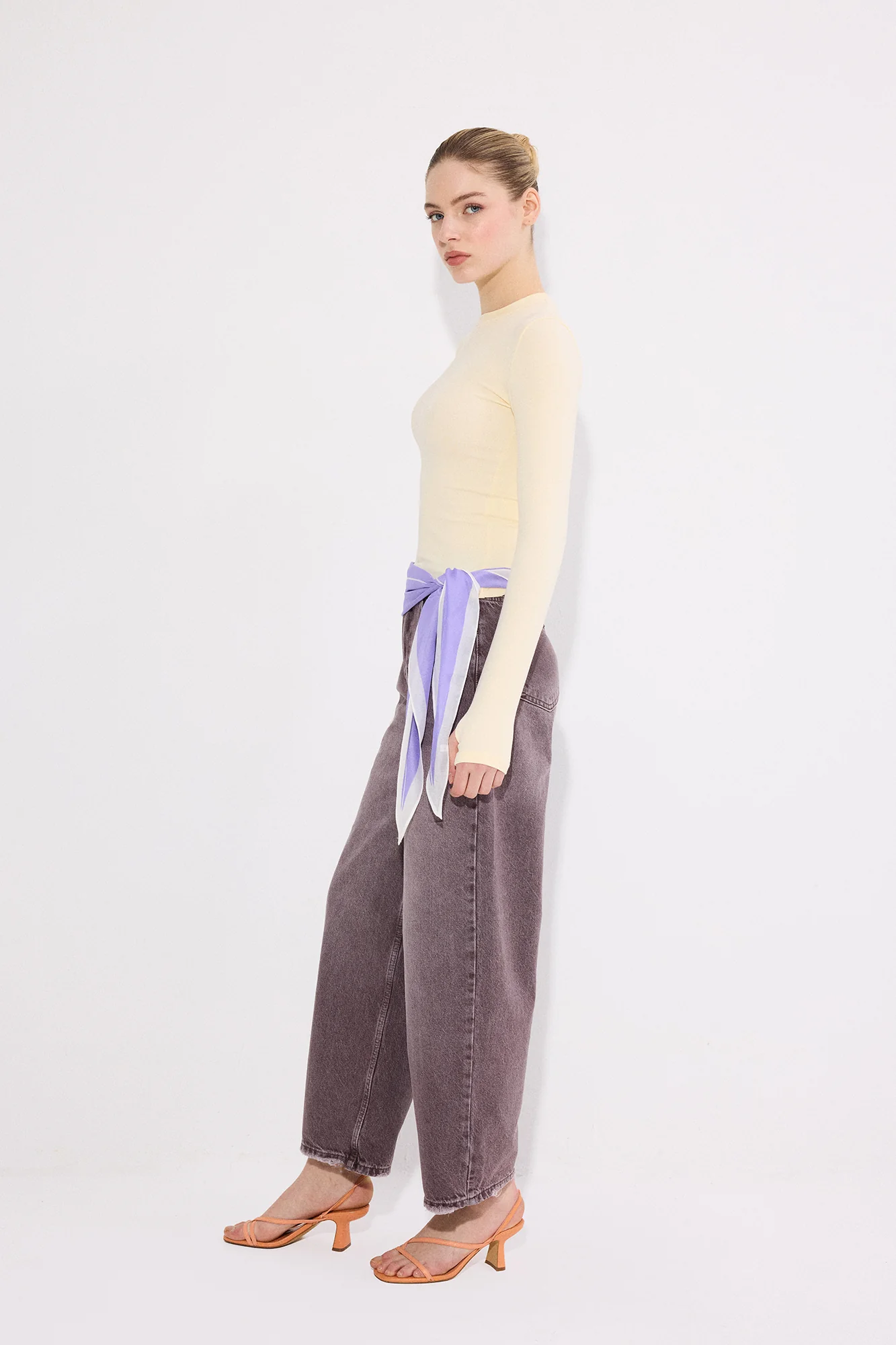 THUMB-FASTENİNG LONG-SLEEVED BODYSUİT - Image 4
