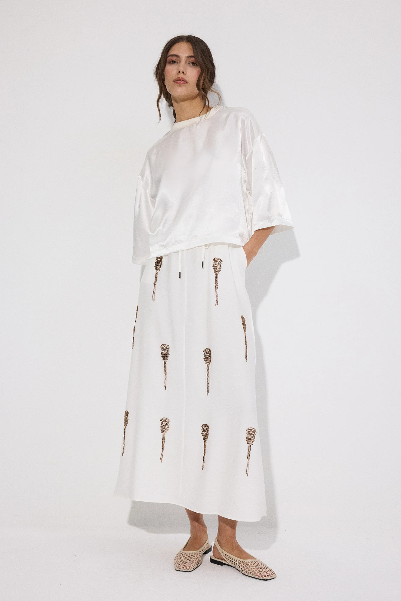 BEADED ELASTICATED WAIST SKIRT - Image 3