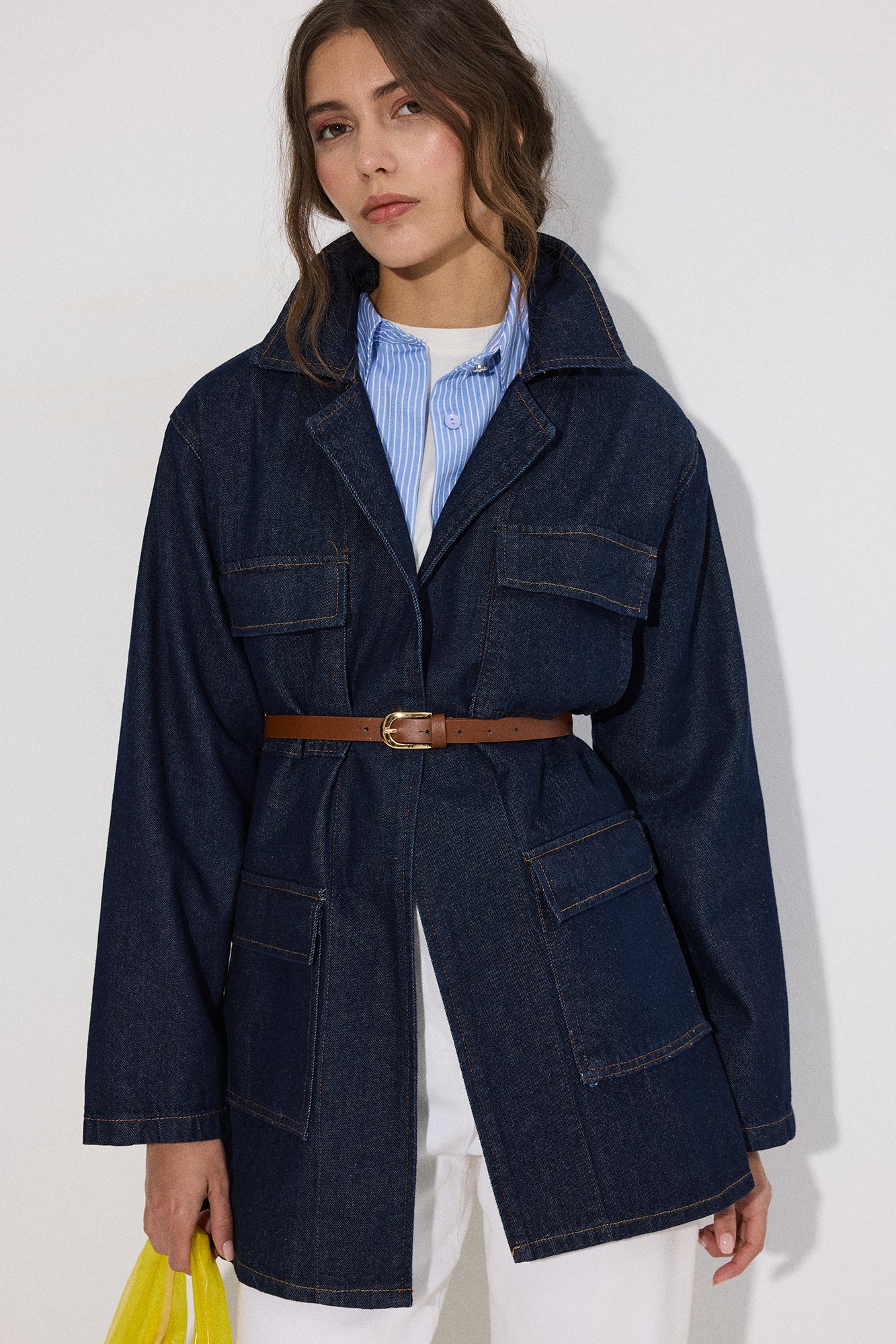 BELT DETAILED DENIM JACKET - Image 3
