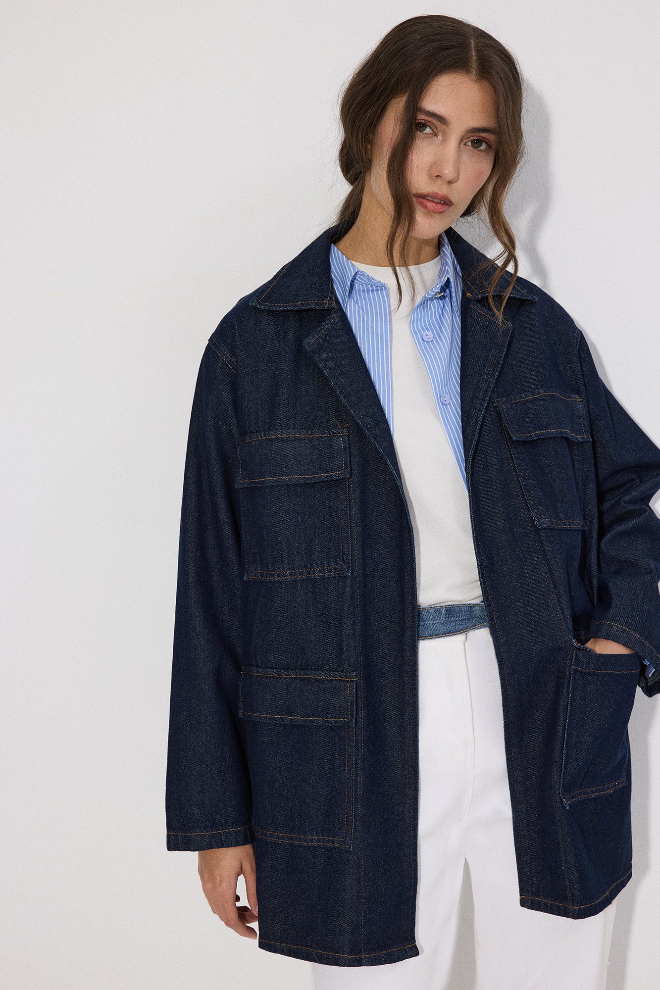 BELT DETAILED DENIM JACKET - Image 4