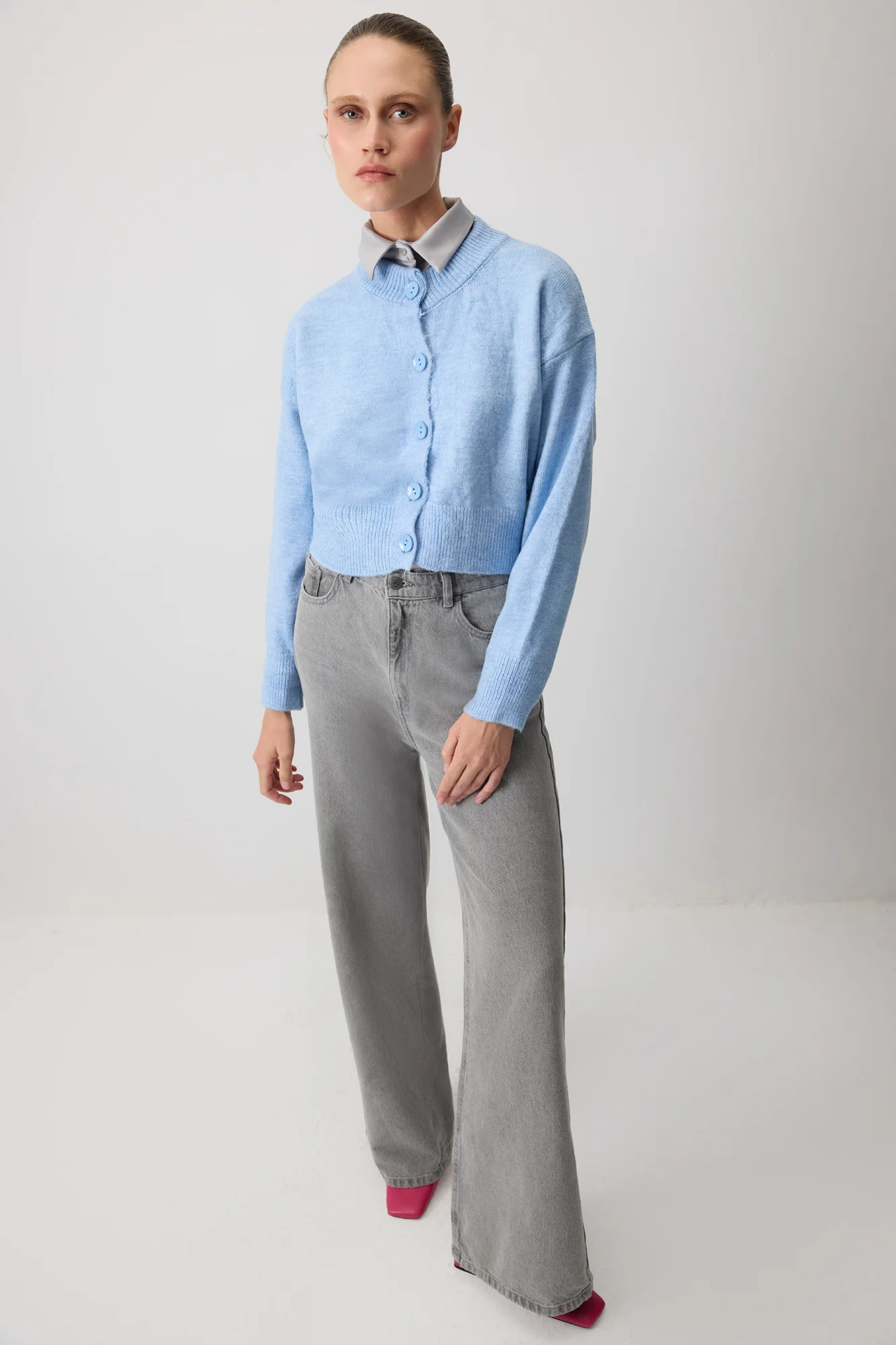 BUTTONED CROP KNIT CARDIGAN - Image 3