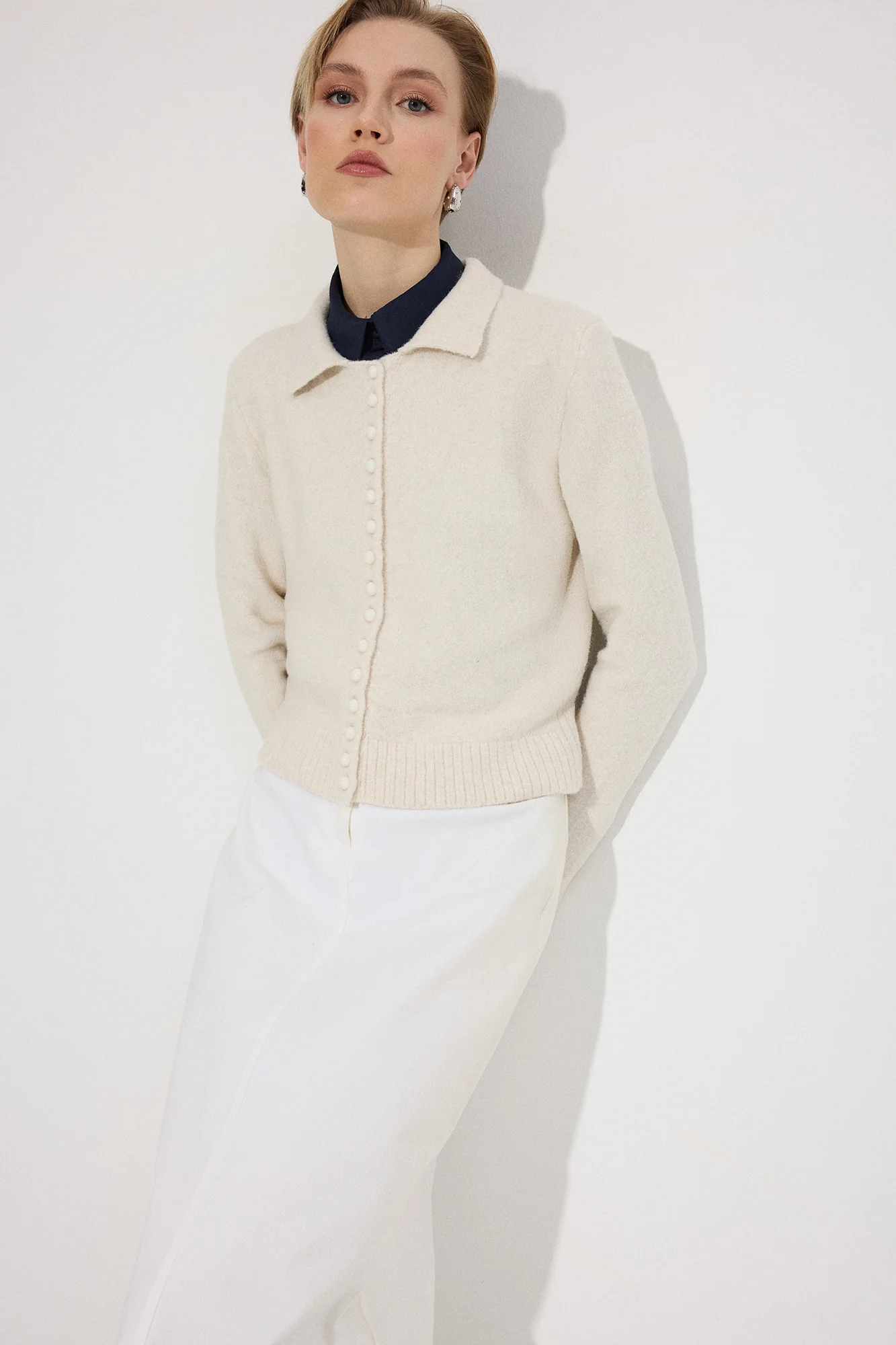 BUTTONED KNIT CARDIGAN - Image 2