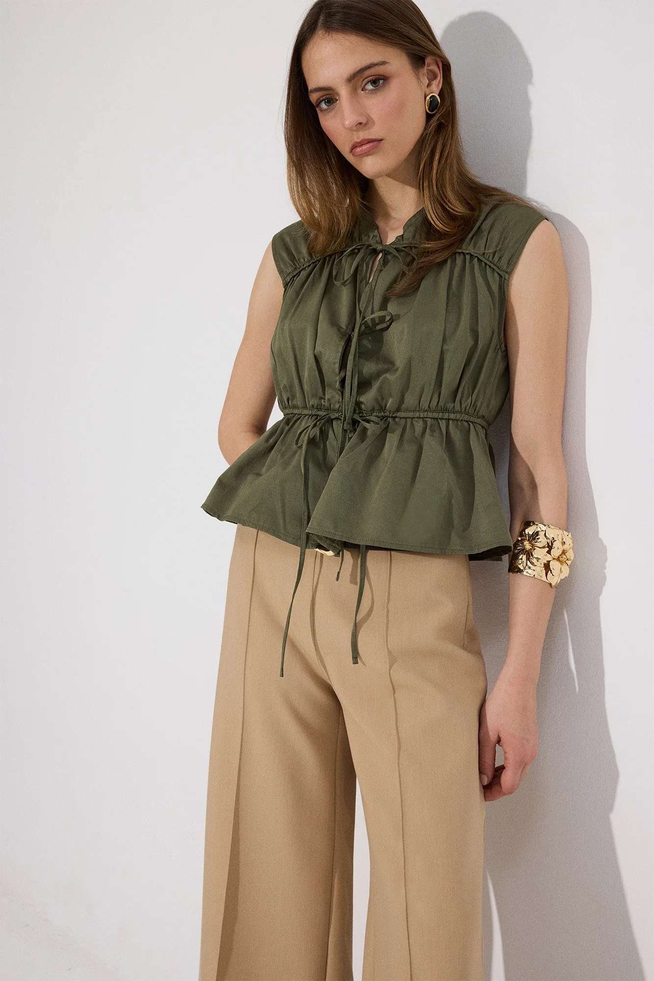GATHERED VEST - Image 5