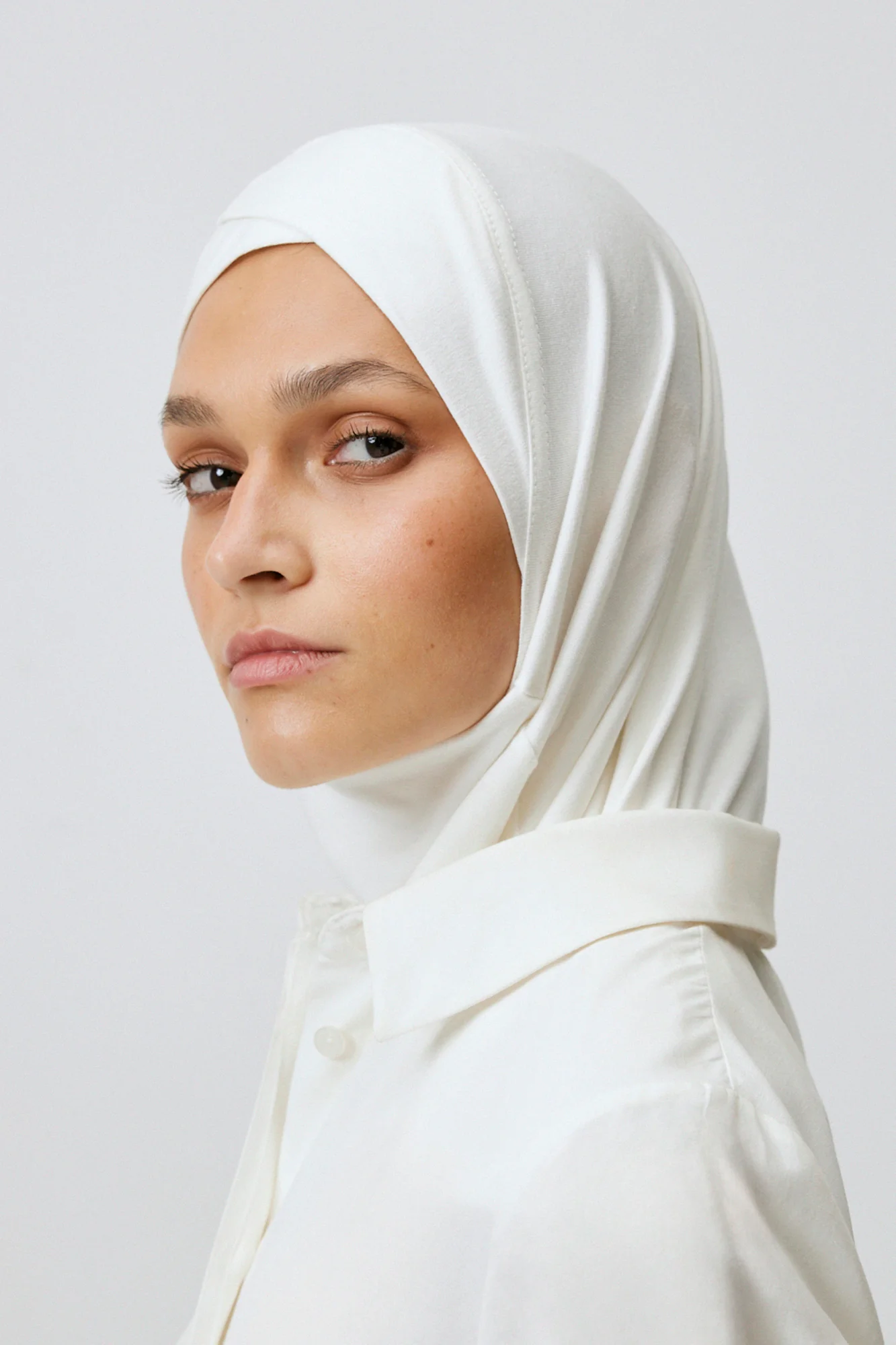 SHAWL BONNET - Image 3