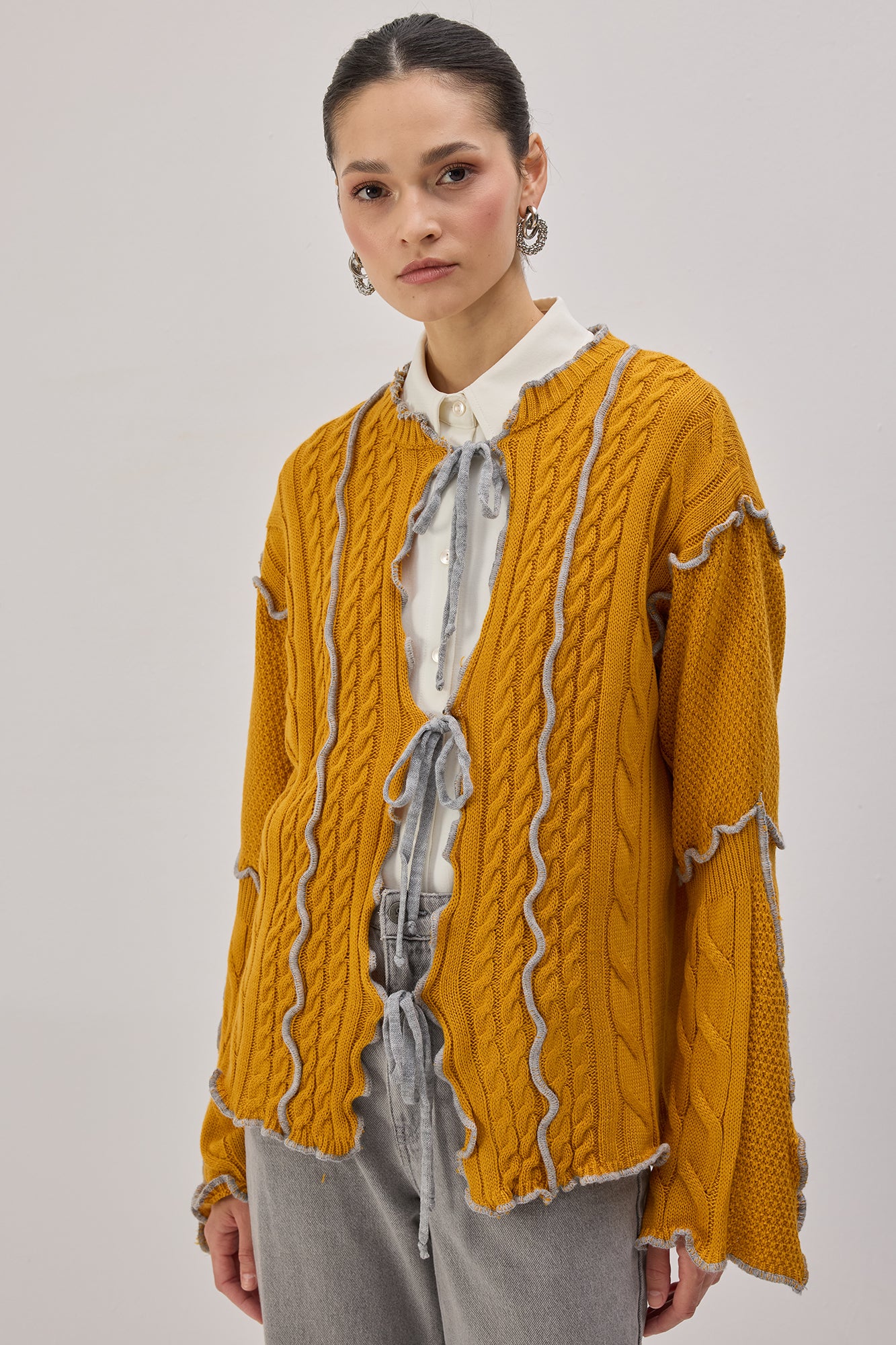 CONTRAST BELTED KNIT CARDIGAN - Image 3