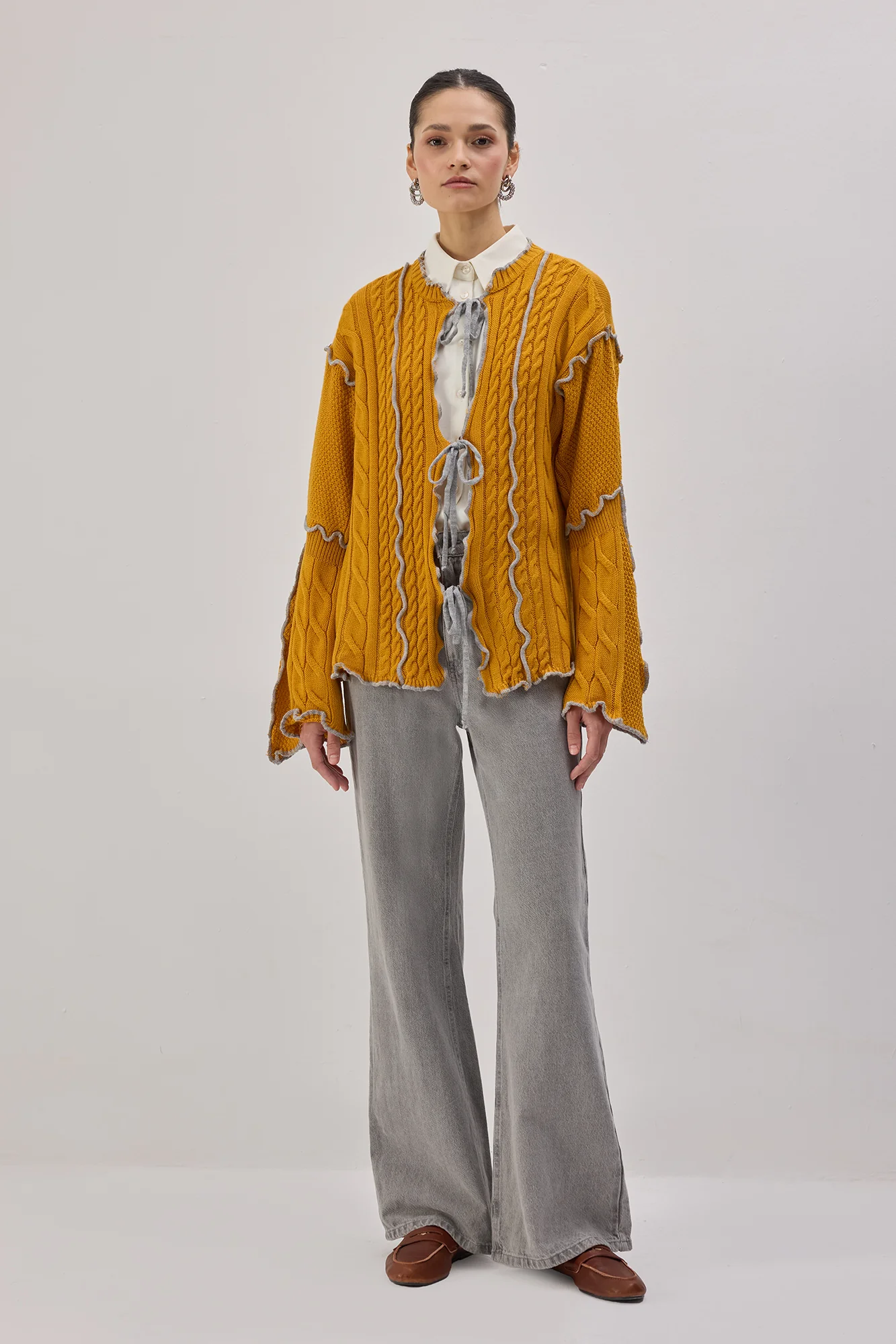 CONTRAST BELTED KNIT CARDIGAN - Image 4