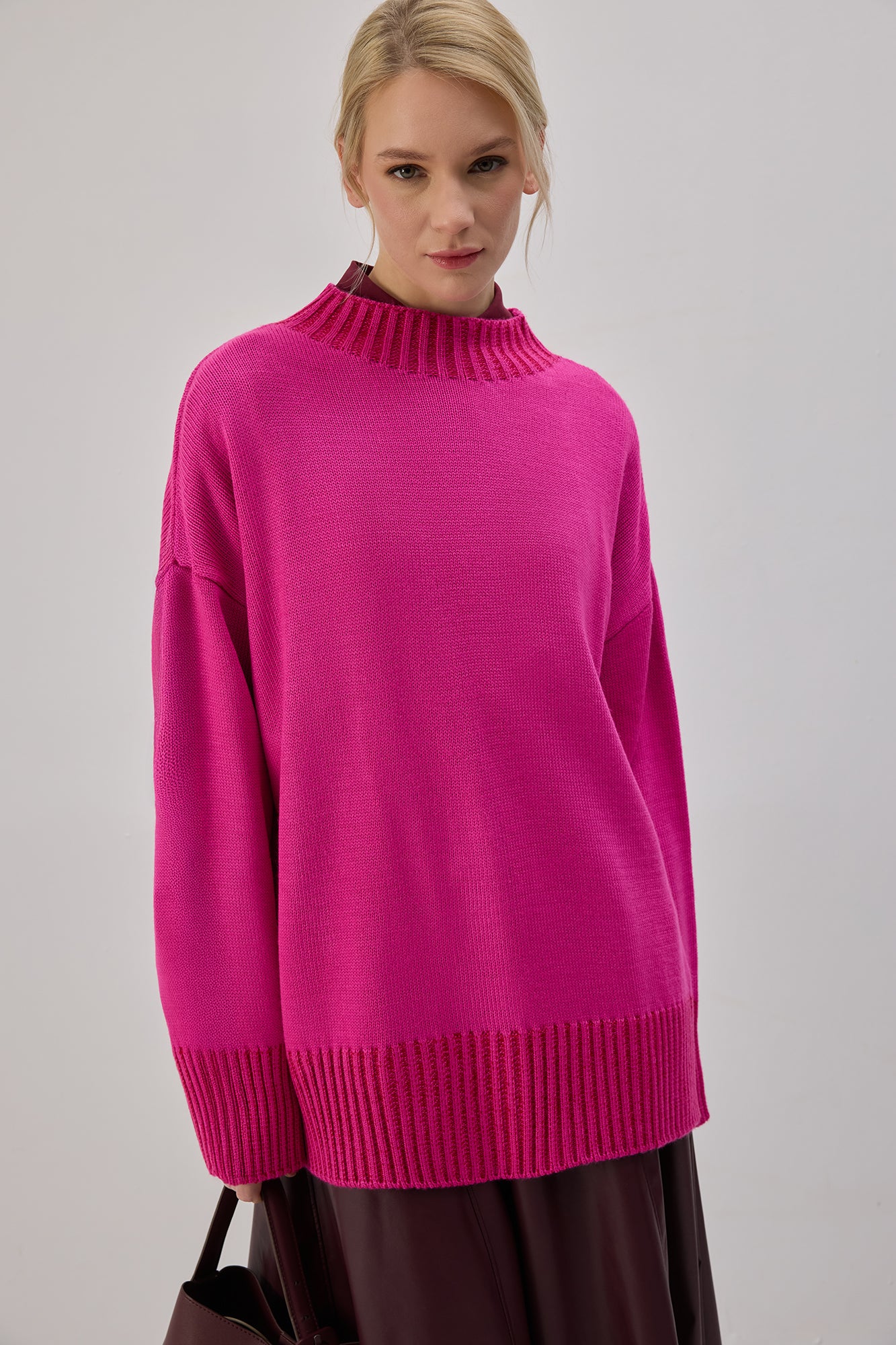 RIBBED LONG KNITTED SWEATER - Image 3