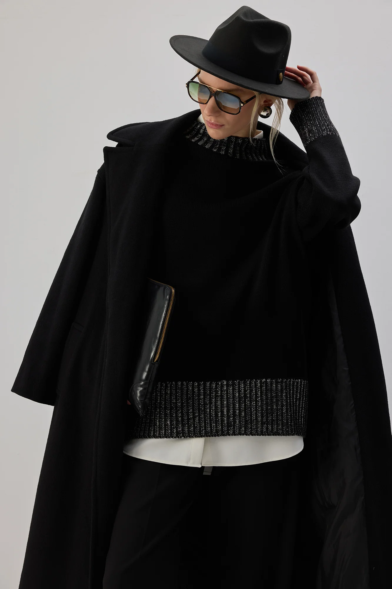 RIBBED LONG KNITTED SWEATER - Image 2