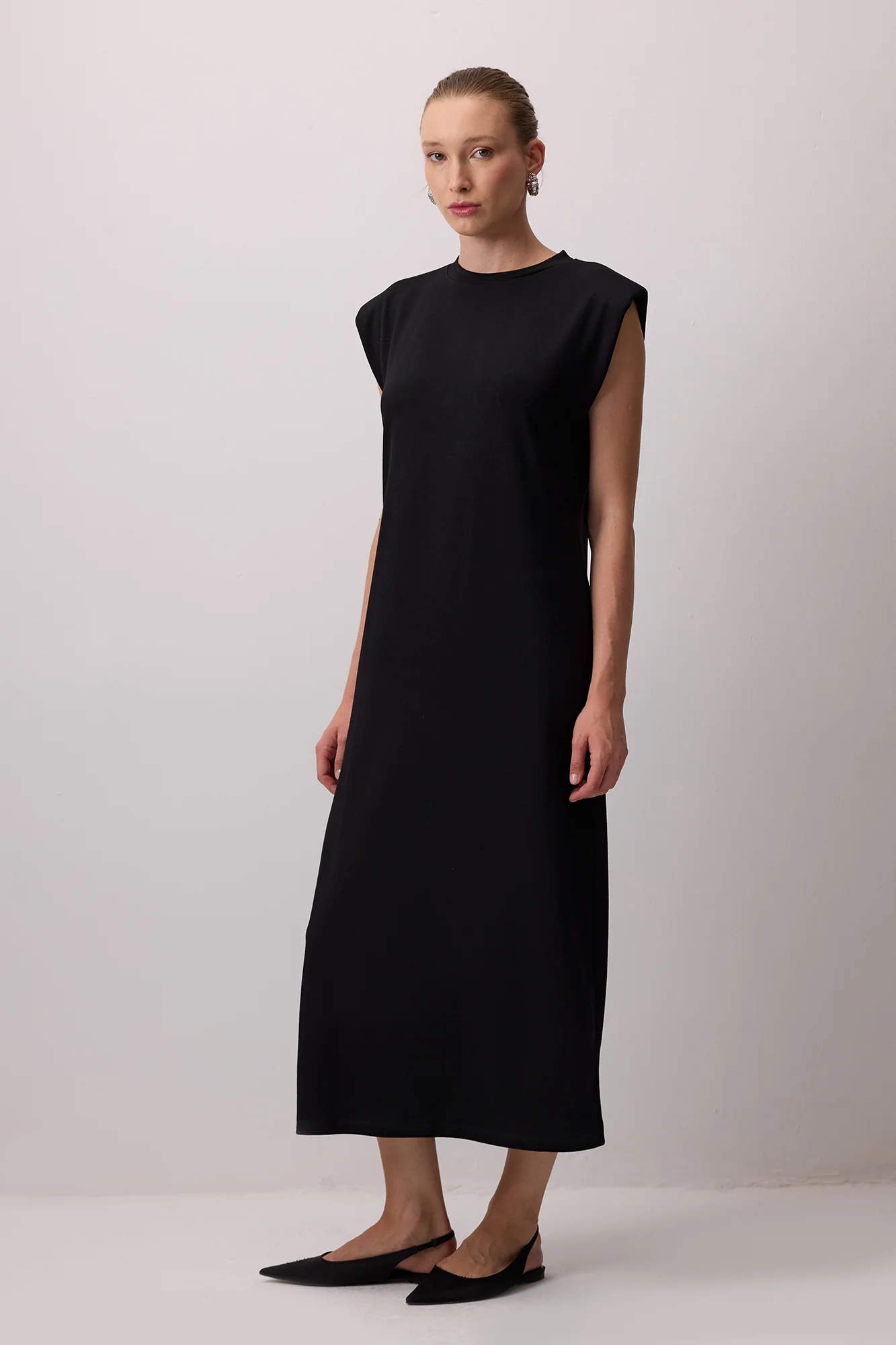 CREW NECK PADDED DRESS - Image 4
