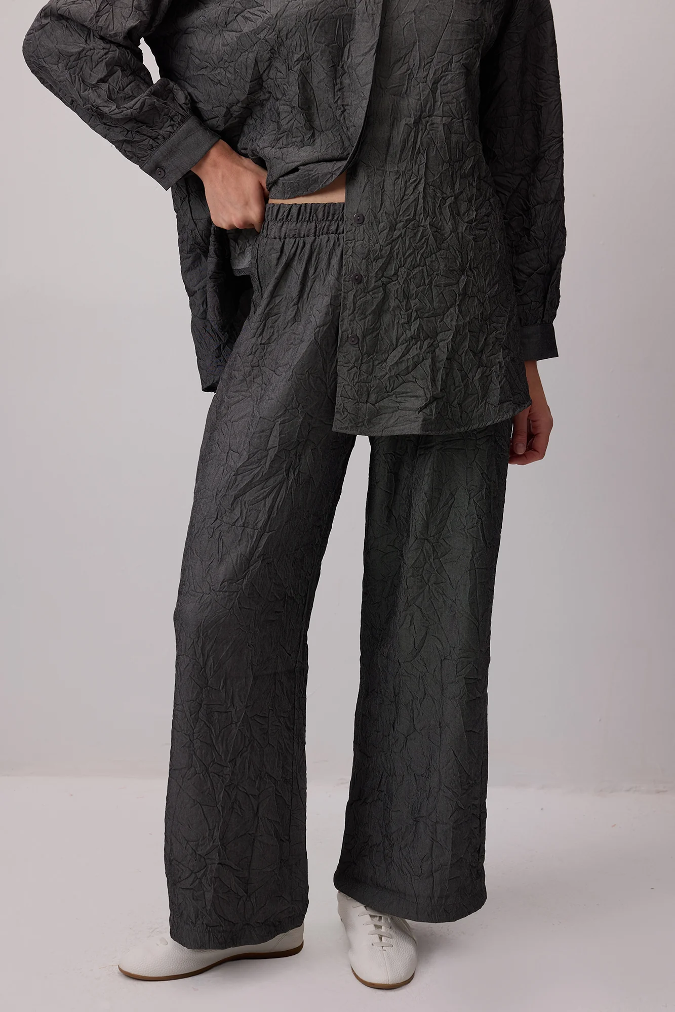 CRUSHED SHIRT TROUSER SET - Image 4