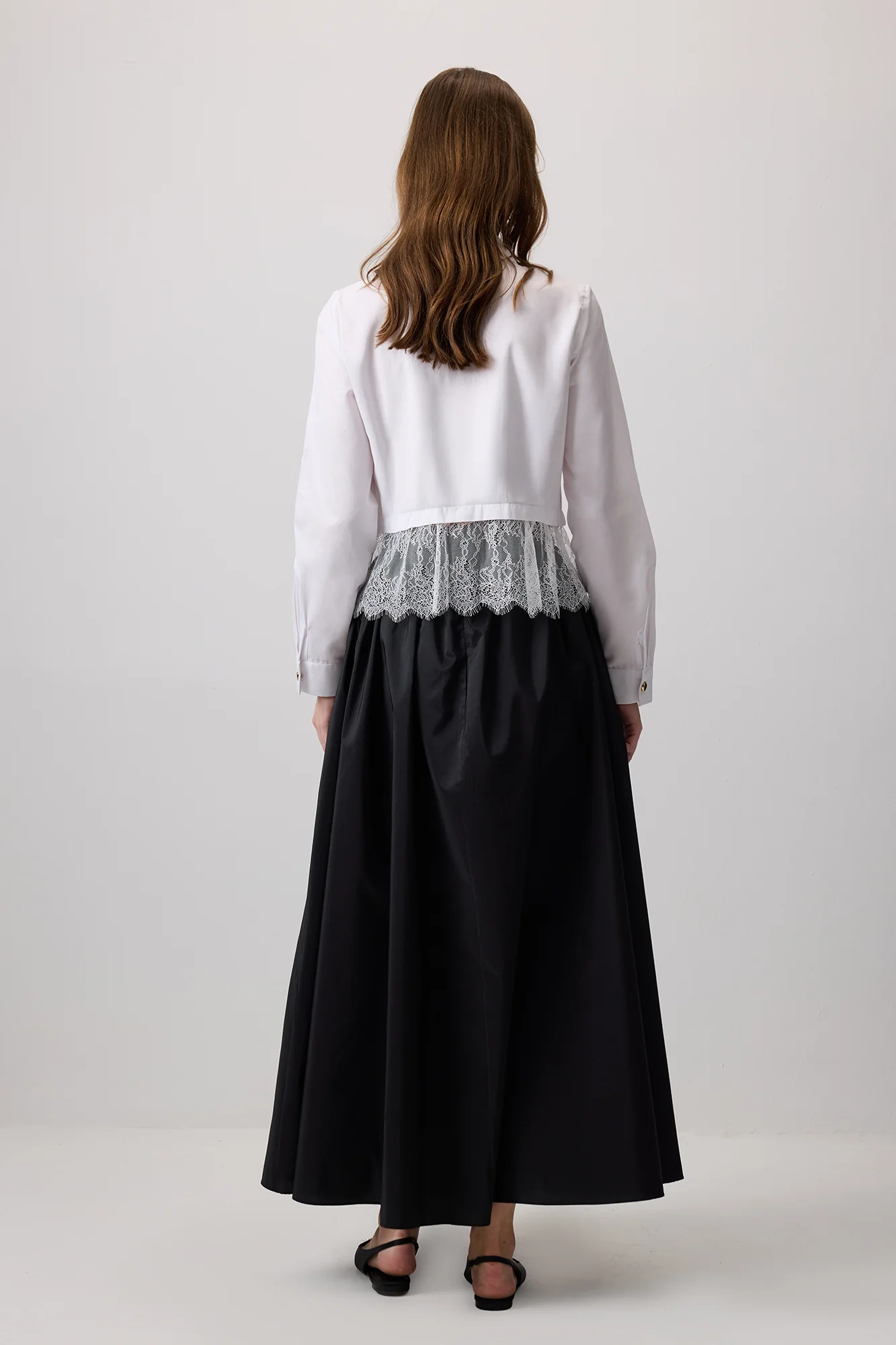 LACE DETAILED CROP SHIRT - Image 5