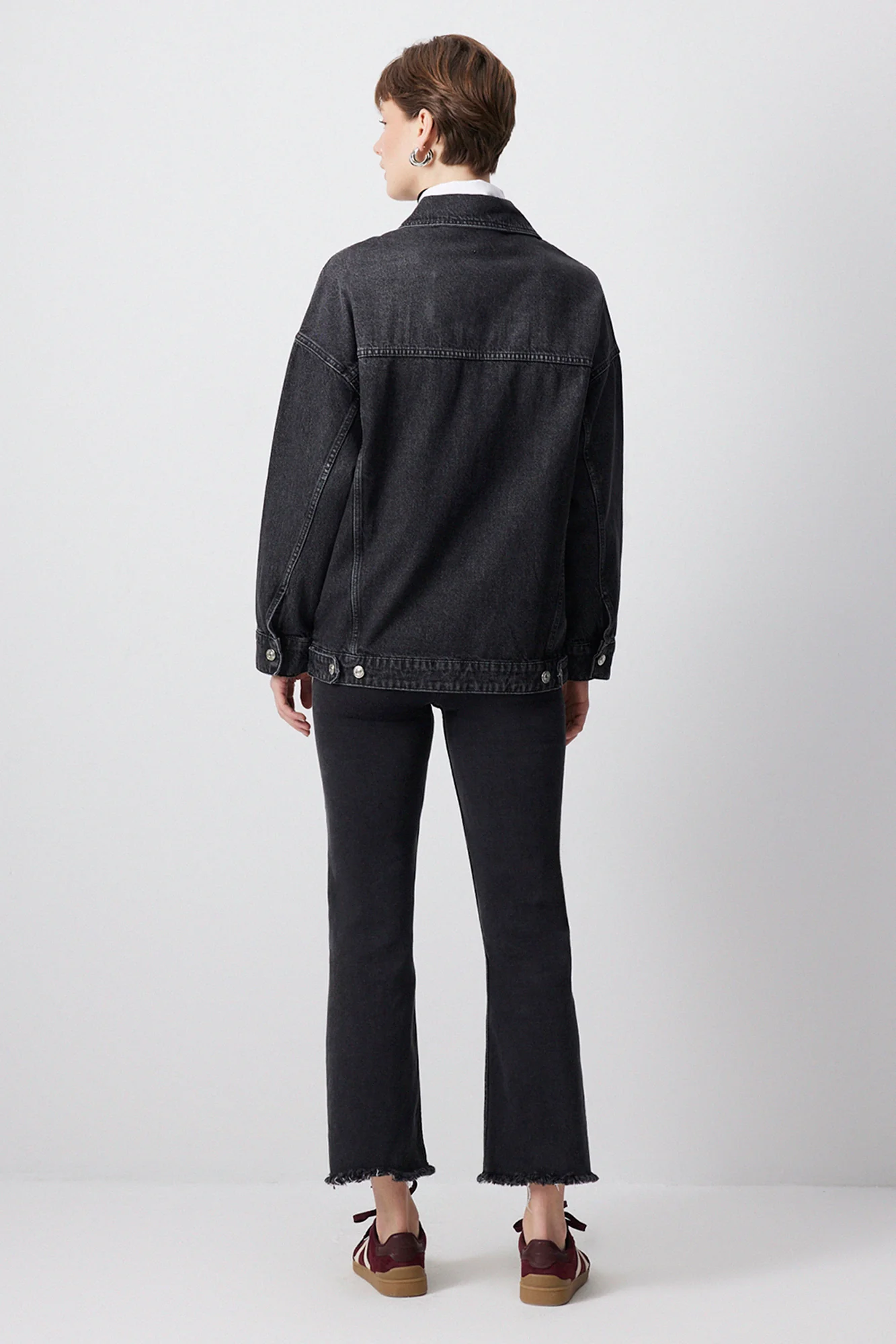 DENIM JACKET WITH POCKET - Image 5