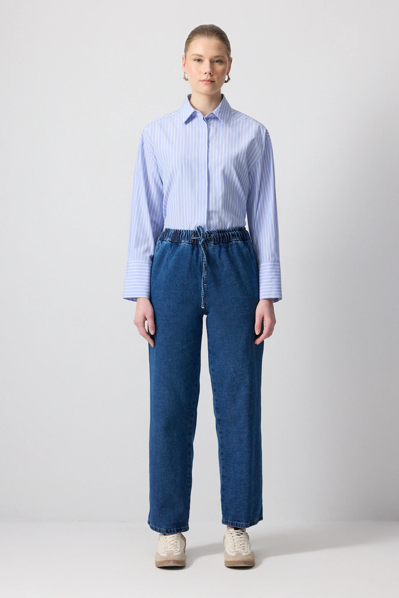 DENIM TROUSERS WITH ELASTICATED WAIST - Image 4