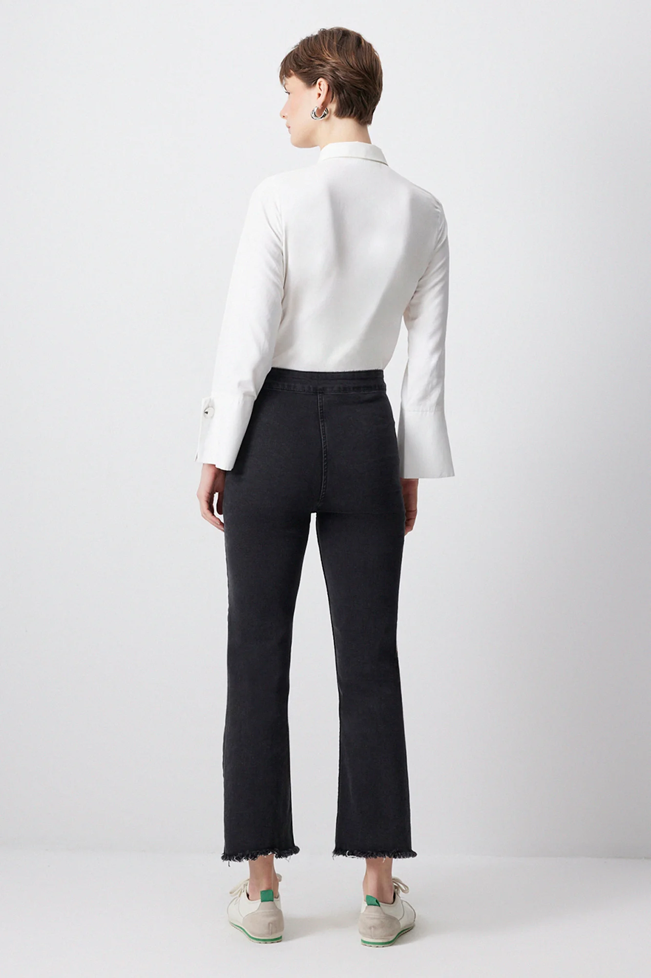 DENIM TROUSERS WITH FRINGED CUFF - Image 4