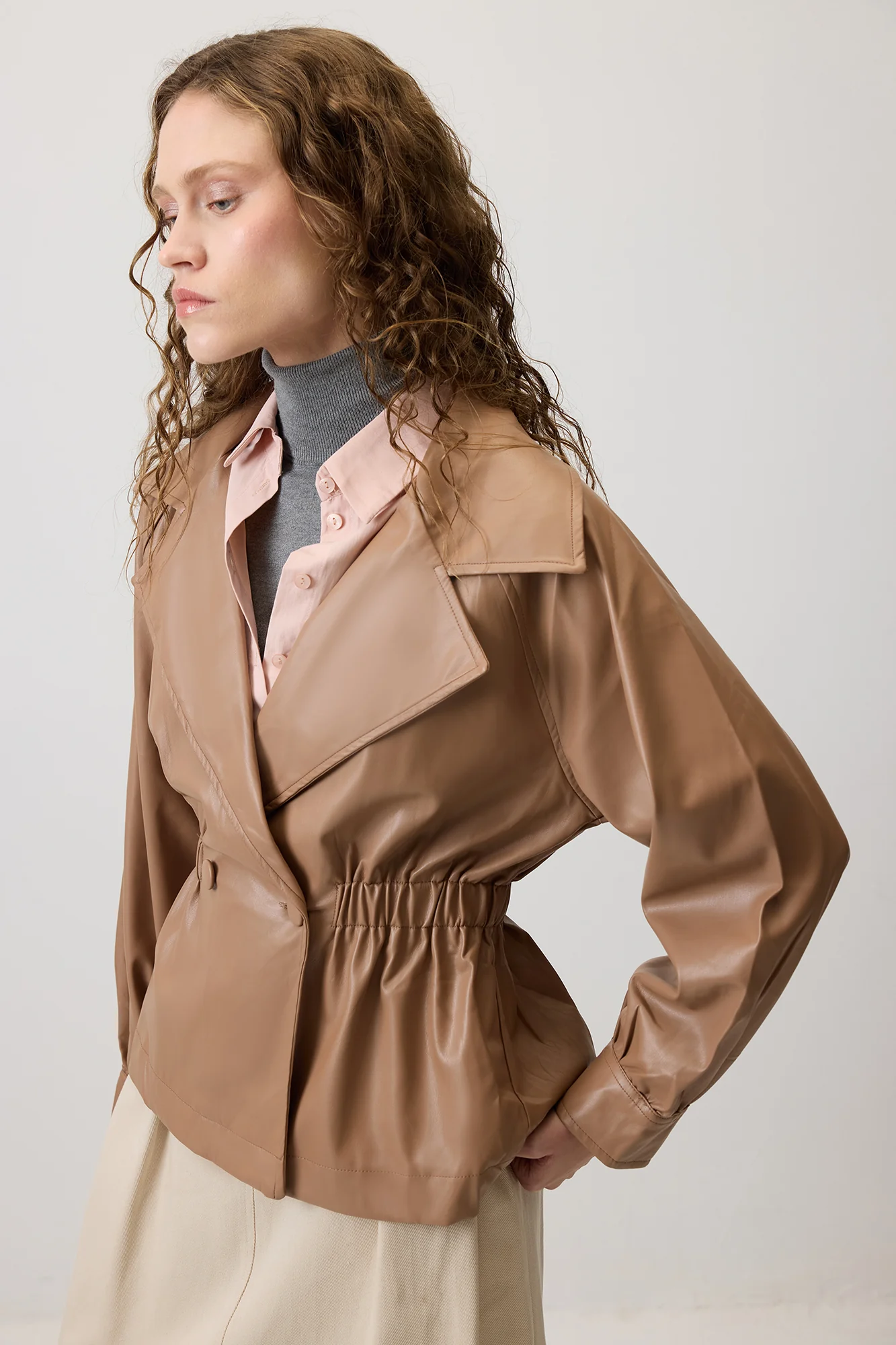 DOUBLE-BREASTED JACKET WITH ELASTIC WAIST - Image 3