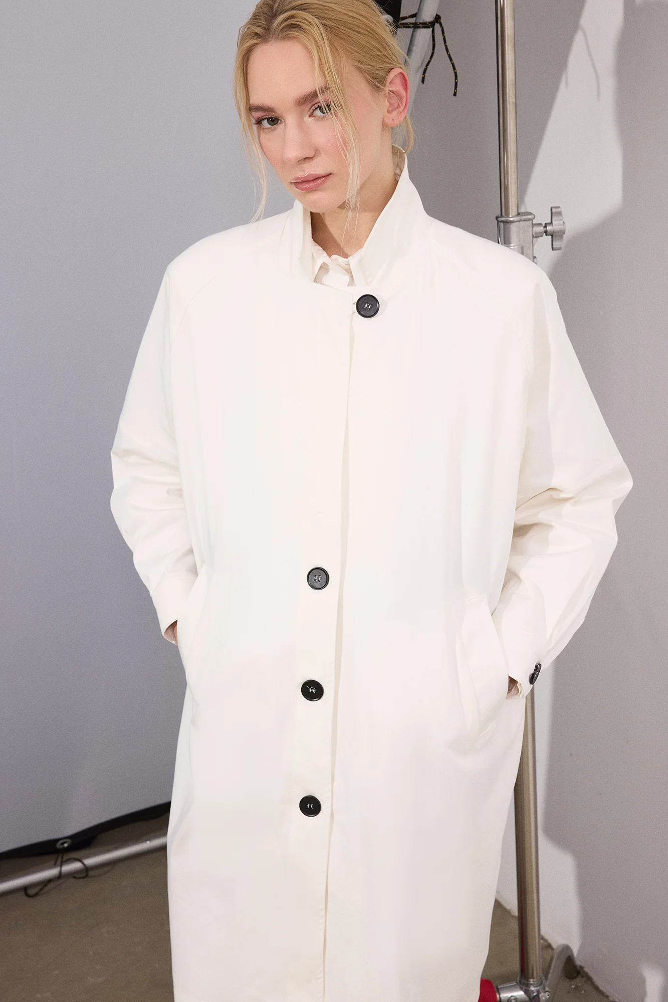 OVERSIZE TRENCH COAT - Image 5