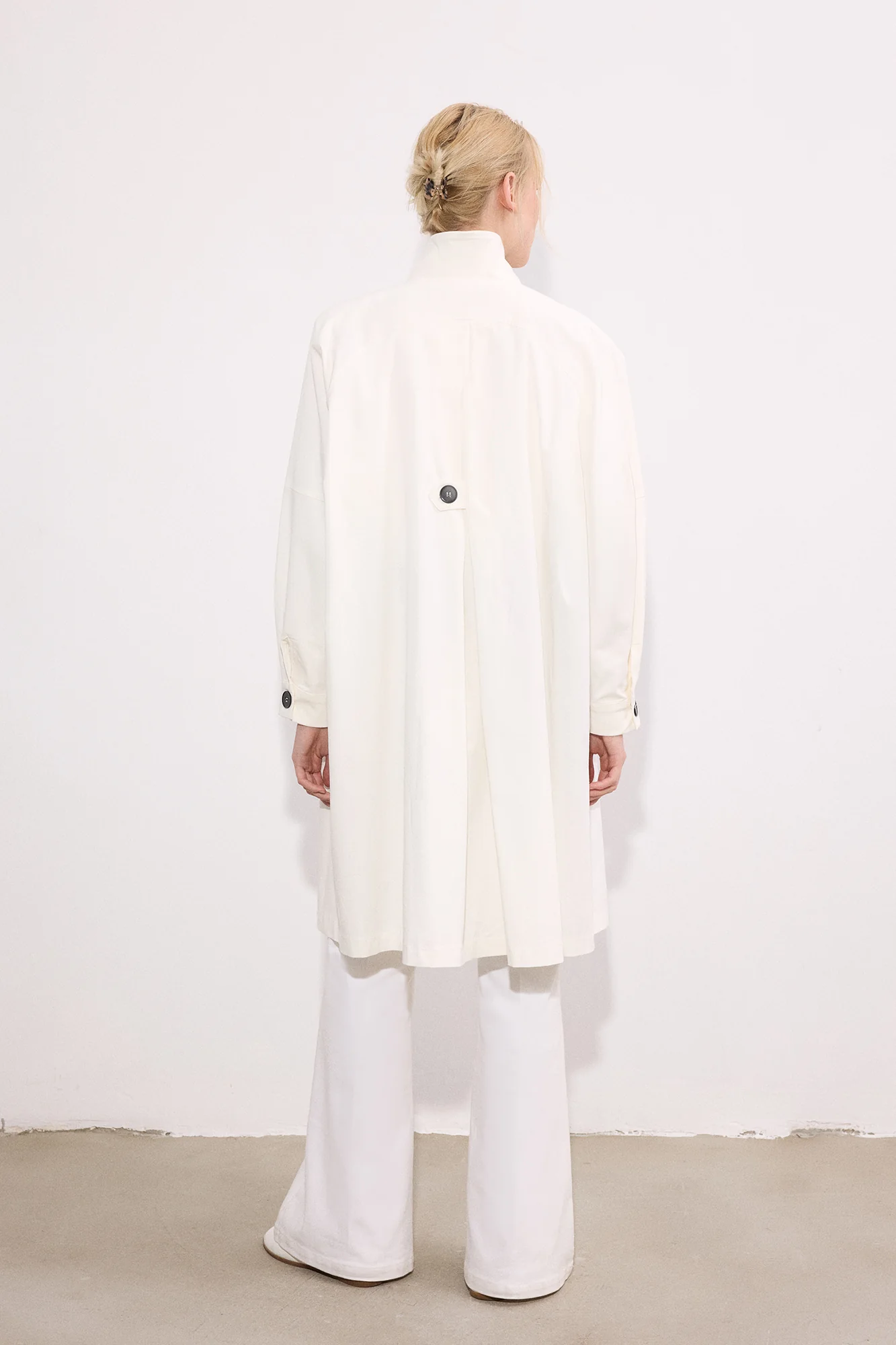 OVERSIZE TRENCH COAT - Image 6