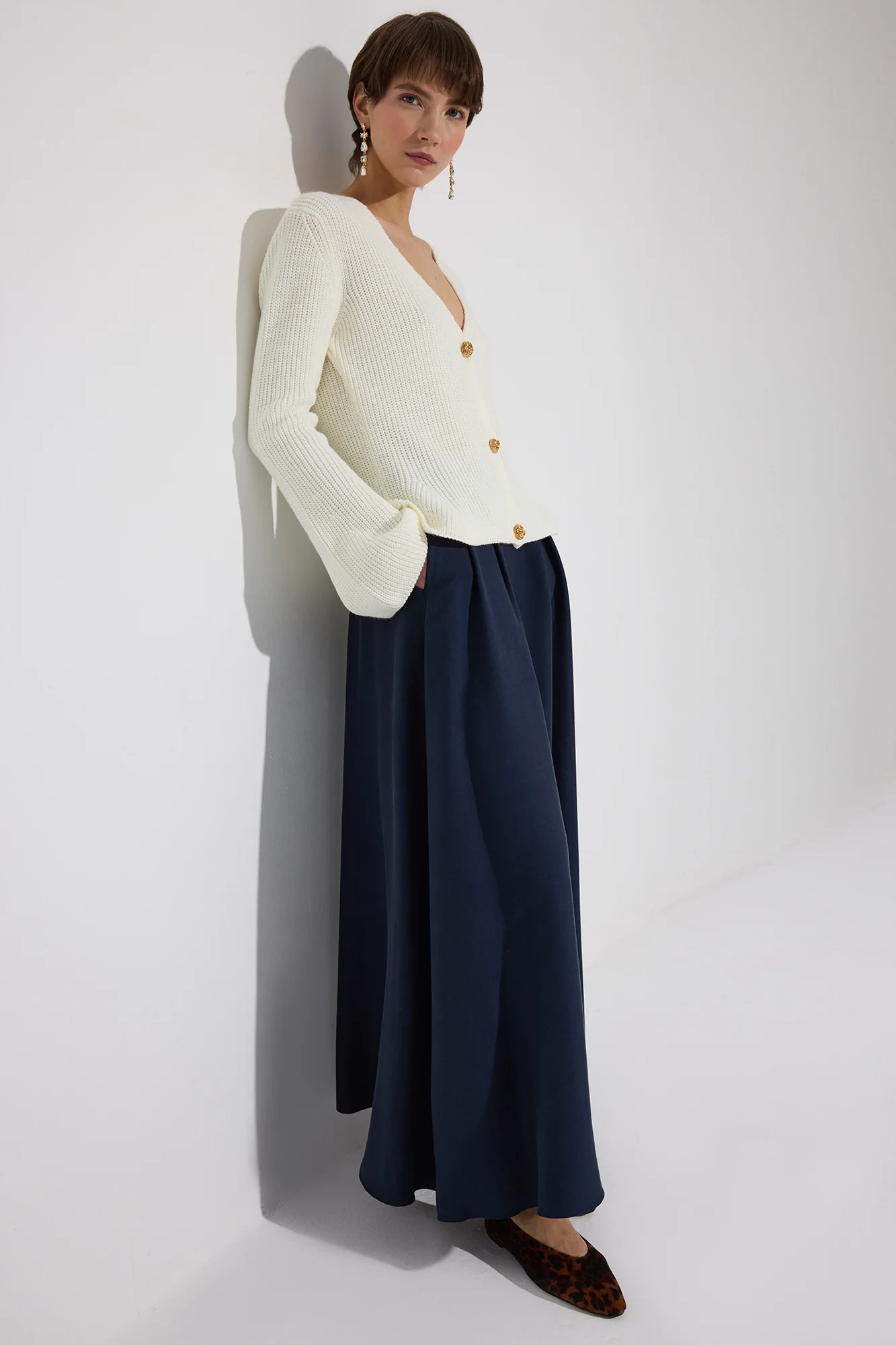 SPECIAL TEXTURED SKIRT WITH ELASTIC WAISTBAND - Image 3