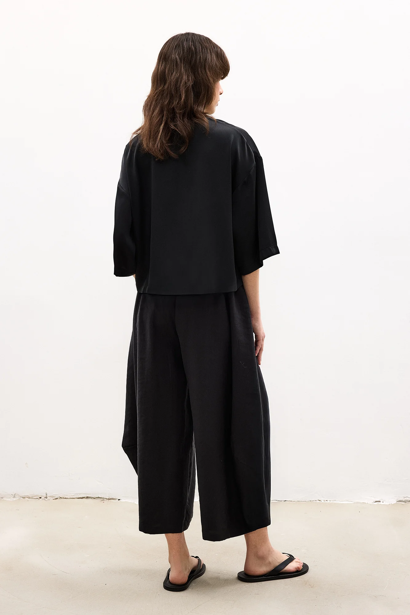 ELASTICATED WAIST BAGGY TROUSERS - Image 4