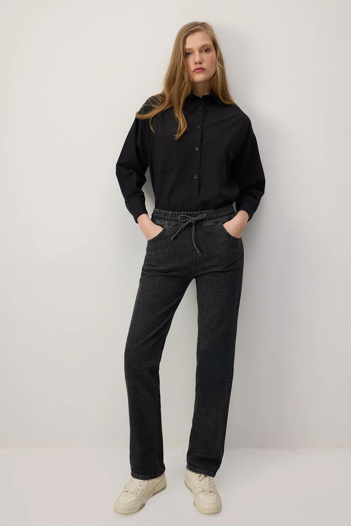 ELASTICATED WAIST DENIM TROUSERS - Image 2