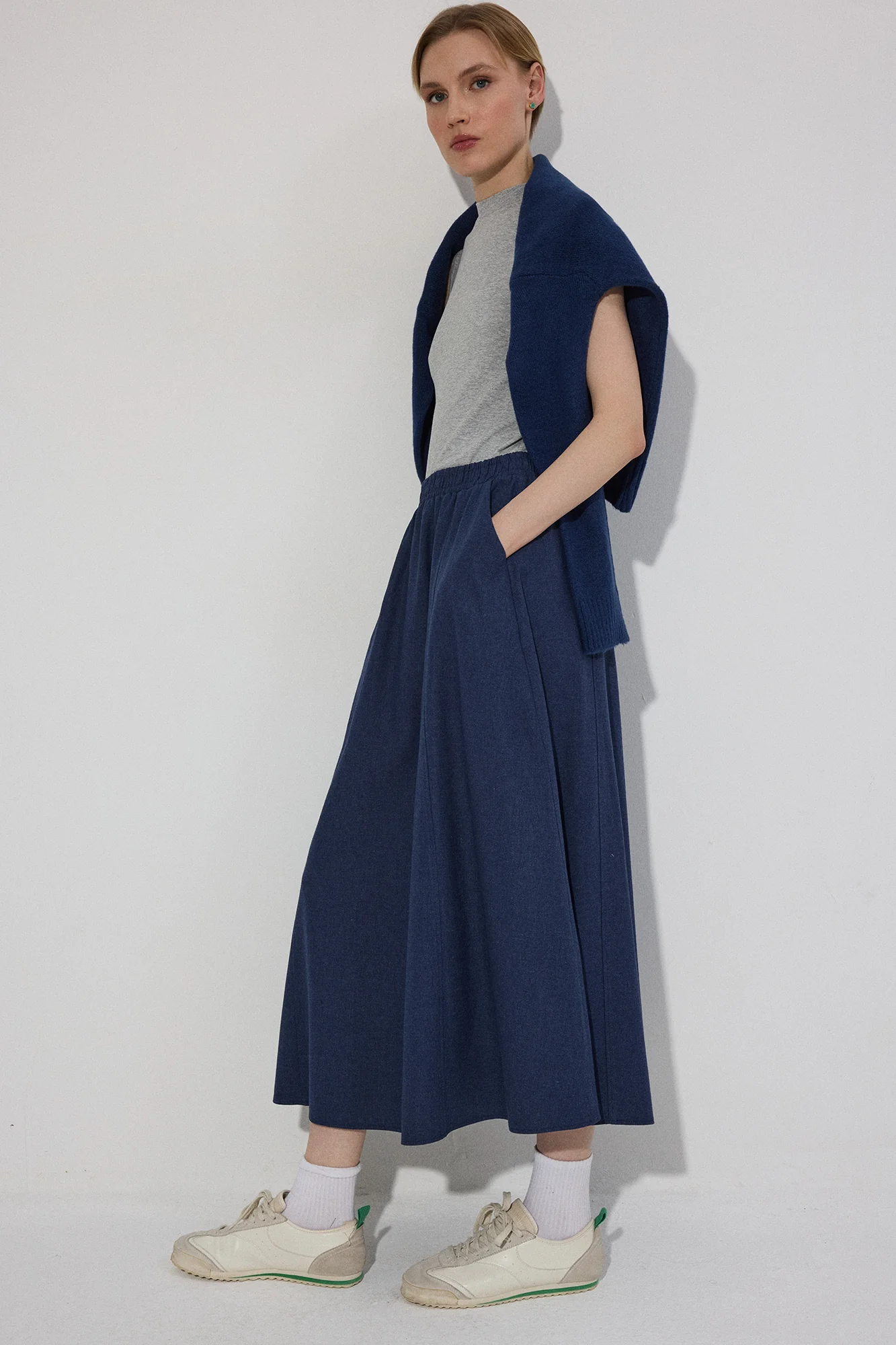 ELASTICATED WAIST LINEN SKIRT - Image 4