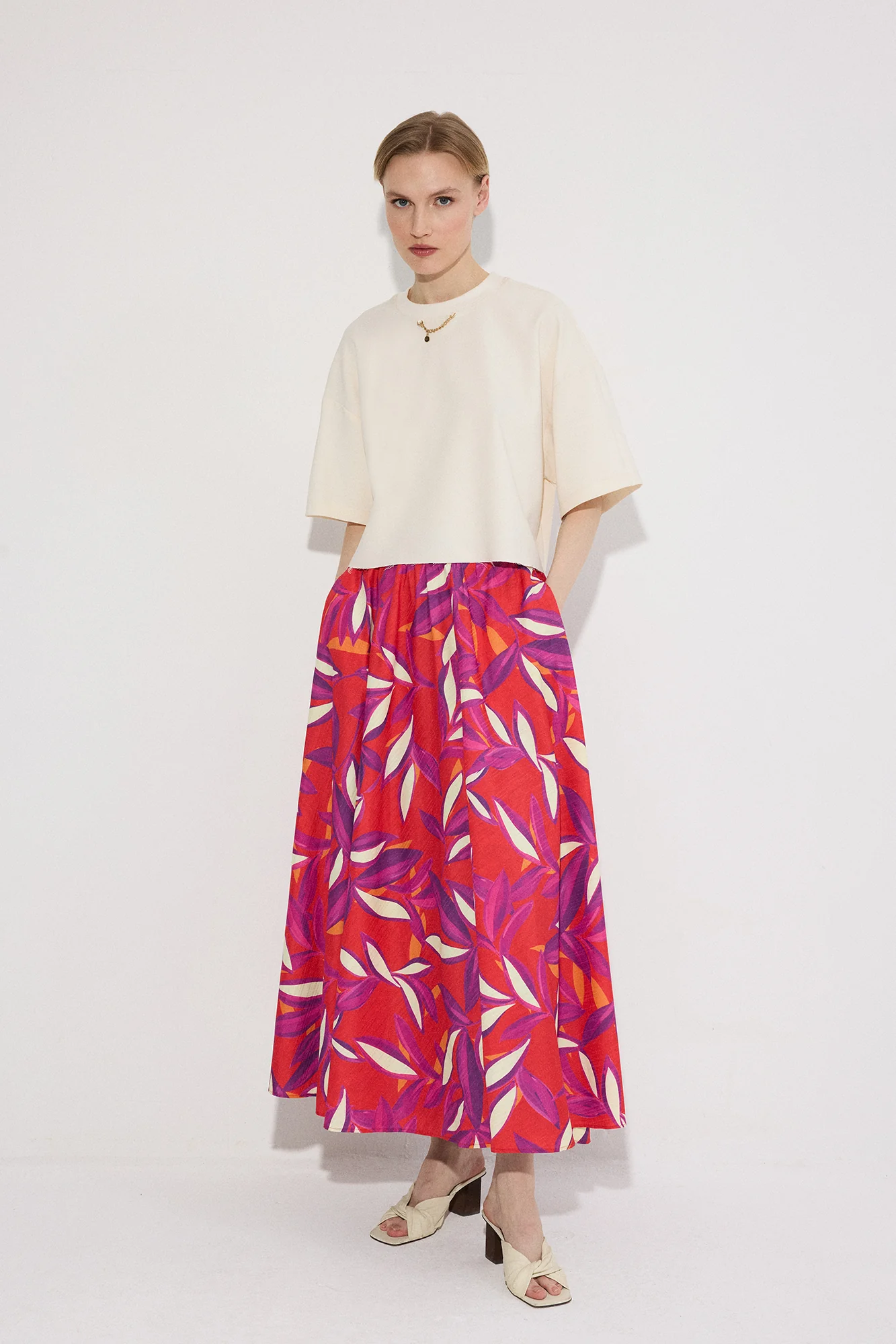 ELASTICATED WAIST PATTERNED DRESS - Image 2