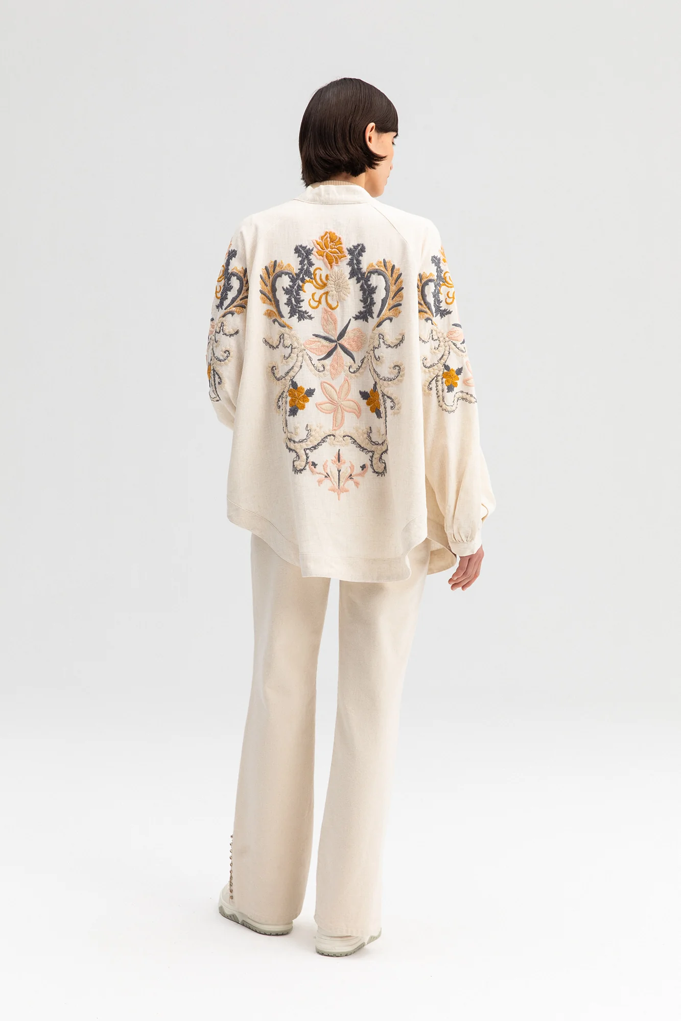 EMBROIDERED LINEN KIMONO JACKET - Image 5