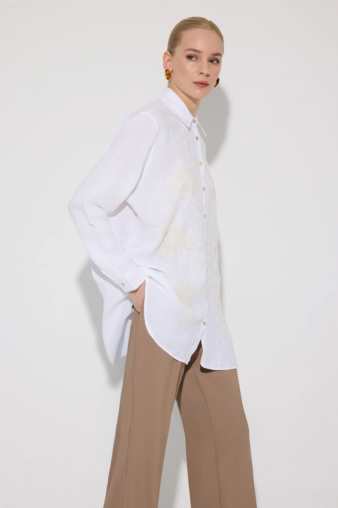 EMBROIDERED LINEN SHIRT - Image 4