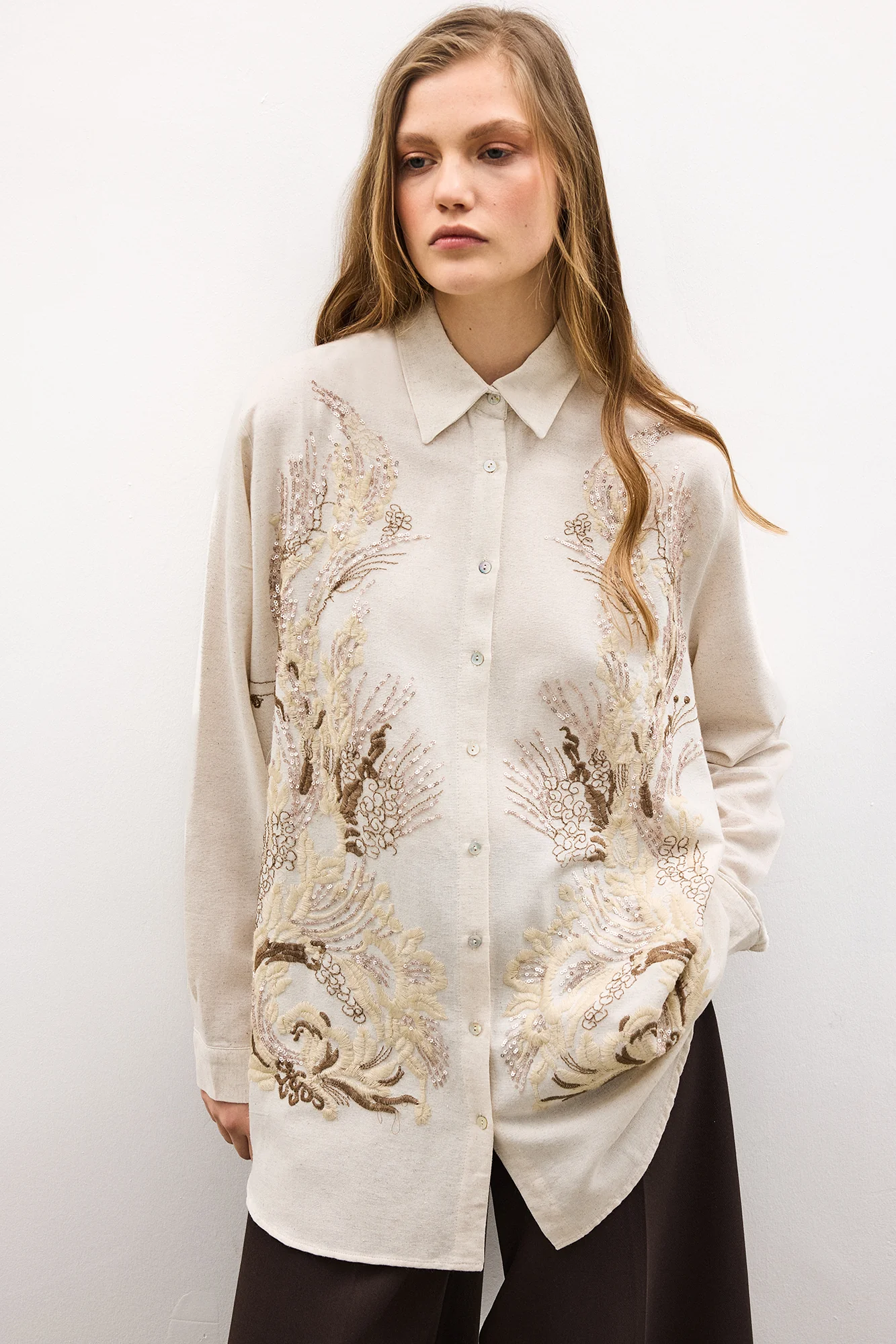 EMBROIDERED LINEN SHIRT - Image 2