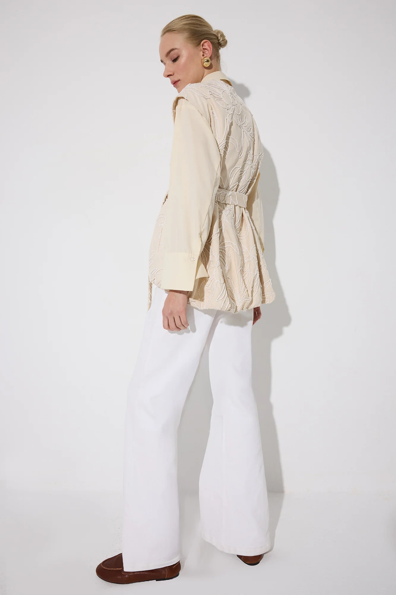 EMBROIDERED LONG GABARDINE VEST - Image 5