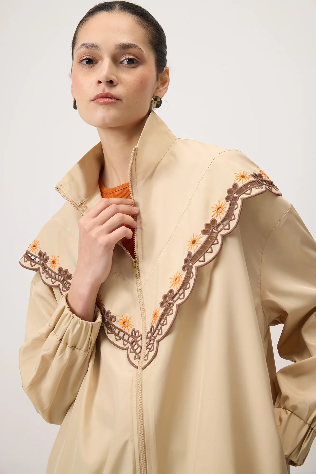 EMBROIDERED RAIN JACKET - Image 7