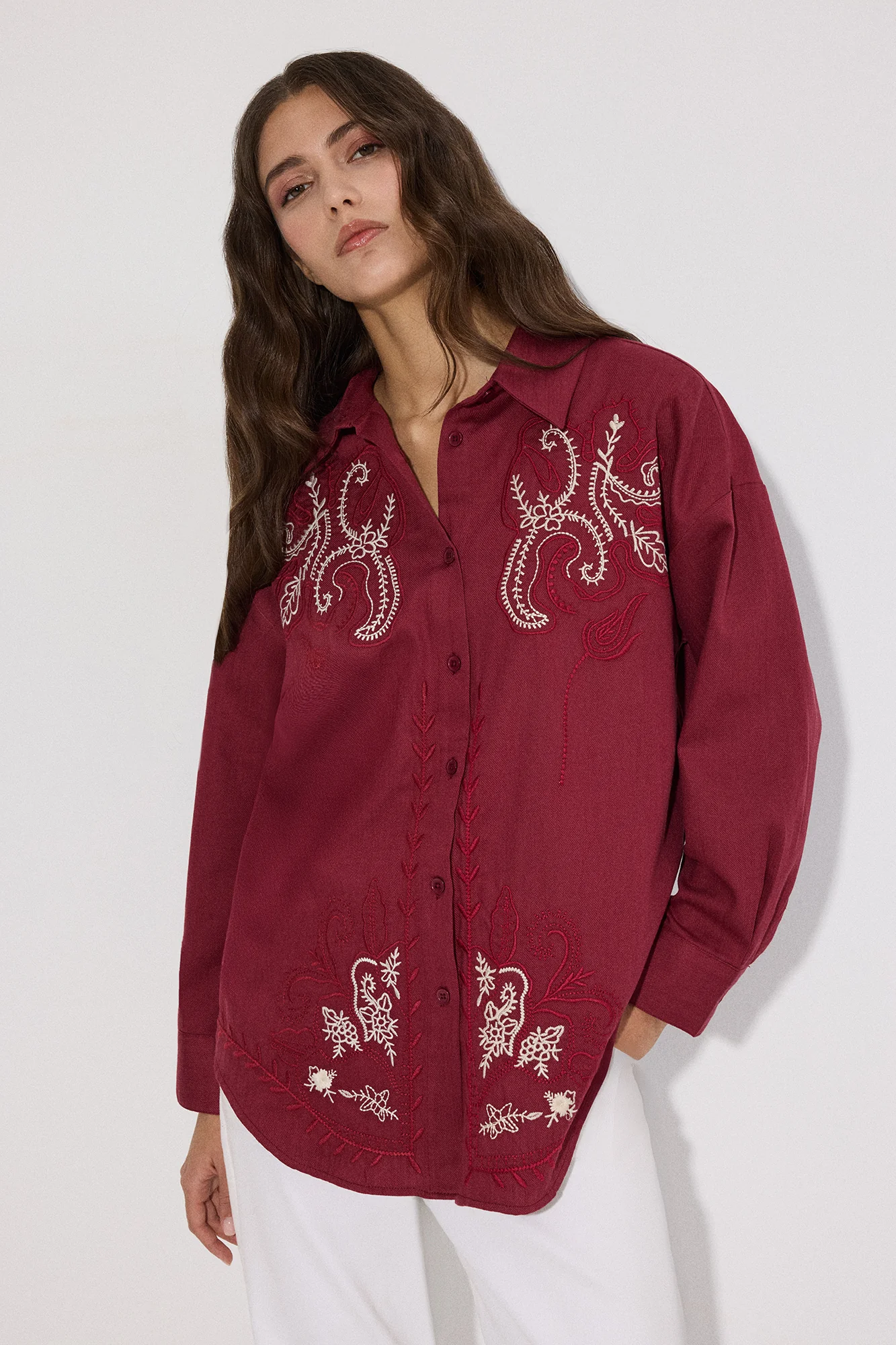 EMBROIDERIED LINEN SHIRT - Image 2