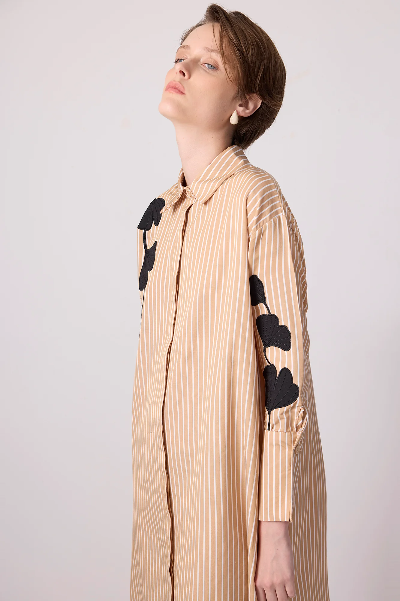 EMBROIDERY DETAILED SHIRT DRESS - Image 3