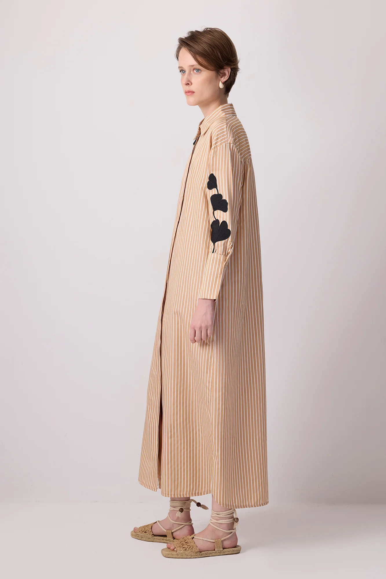 EMBROIDERY DETAILED SHIRT DRESS - Image 4