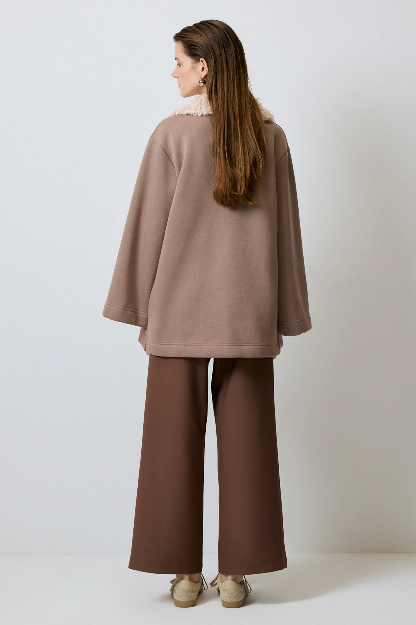 FAUX FUR COLLAR SWEATSHIRT - Image 6