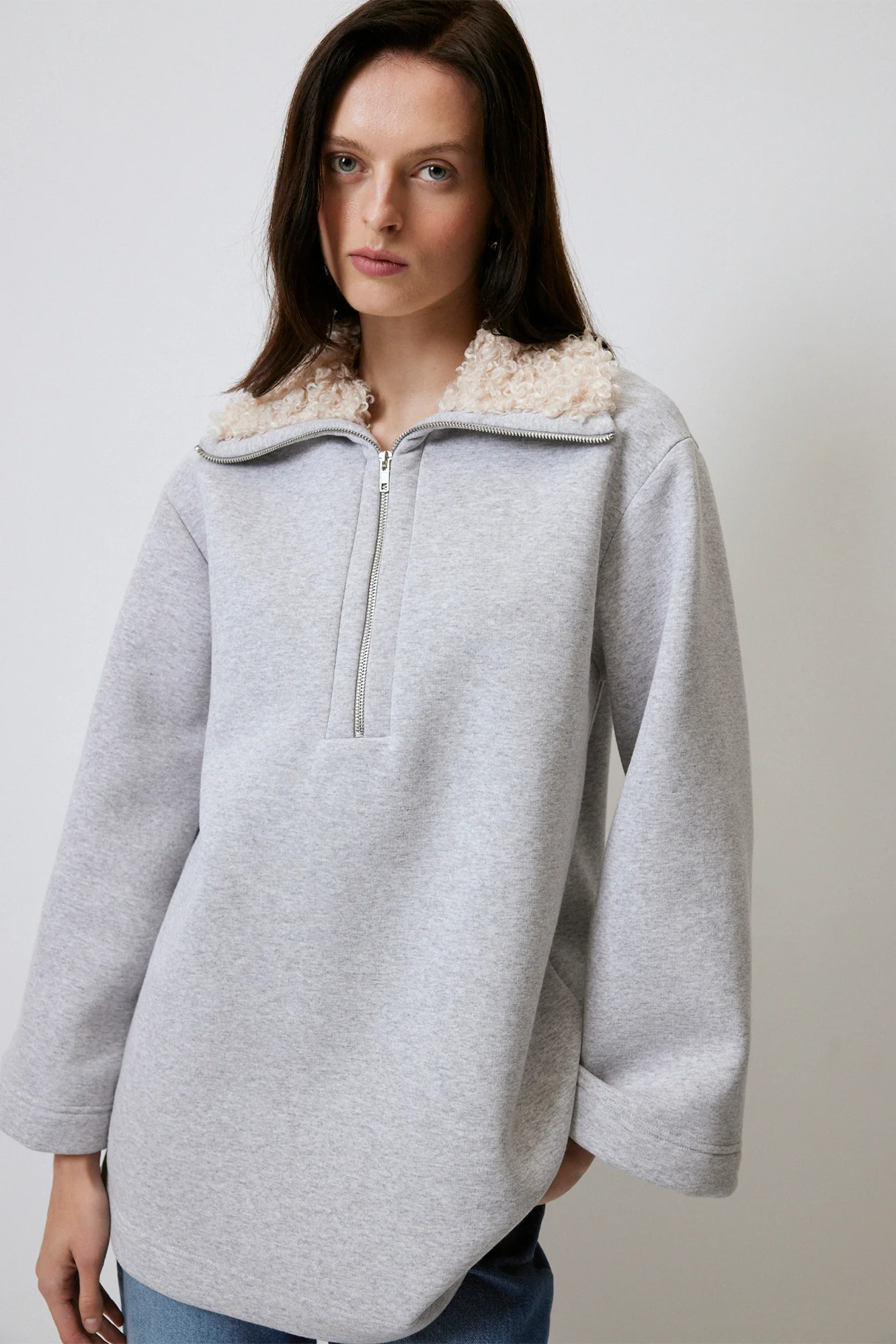 FAUX FUR COLLAR SWEATSHIRT - Image 5