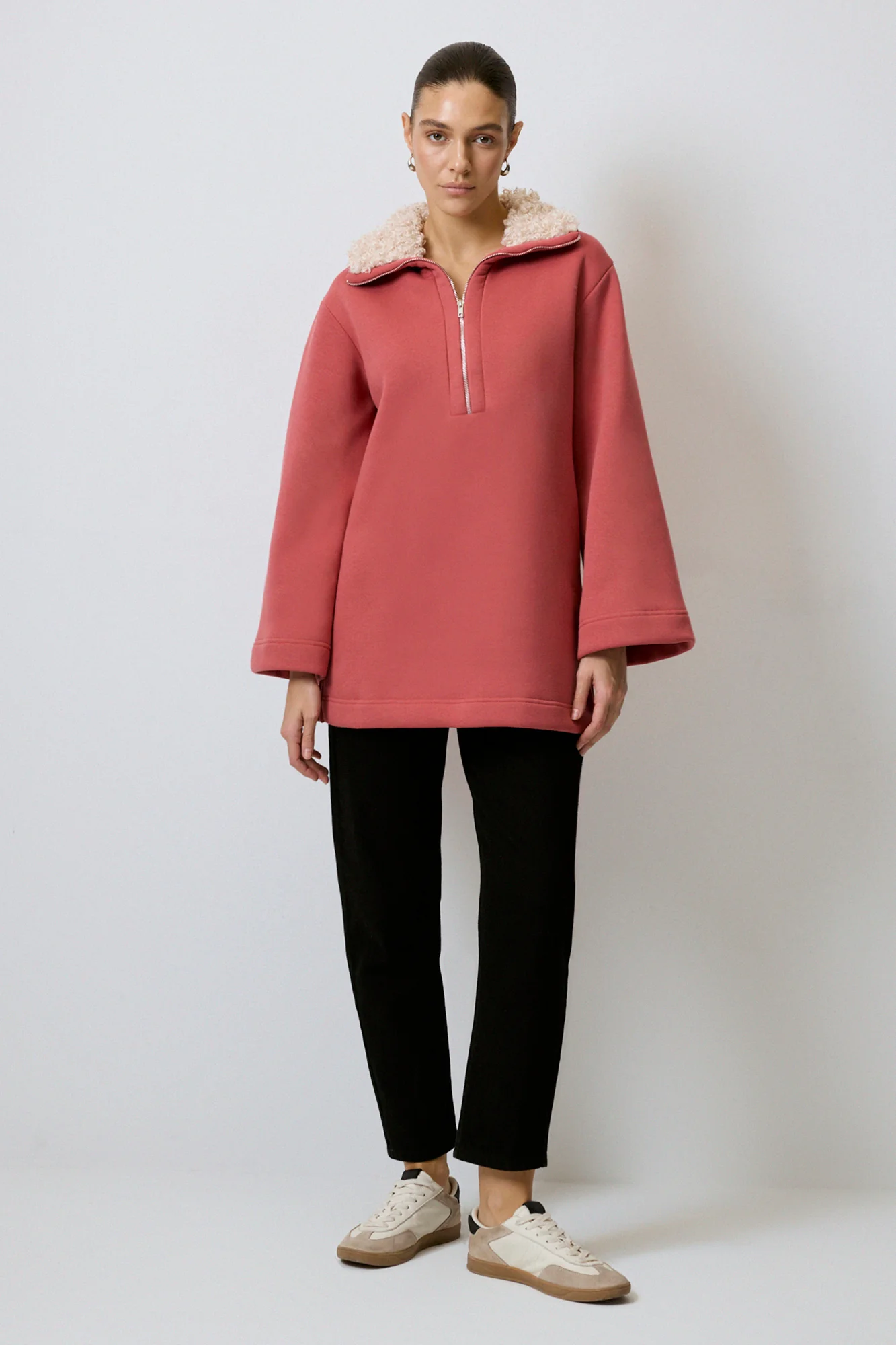 FAUX FUR COLLAR SWEATSHIRT - Image 2