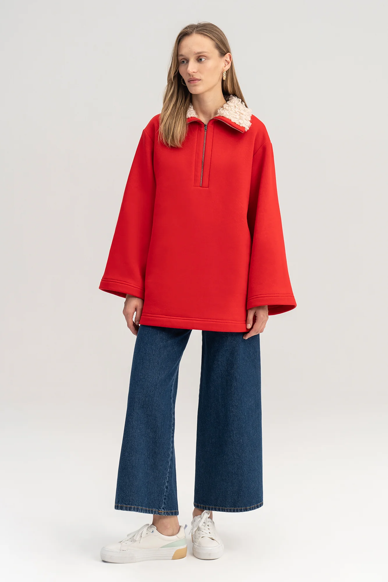 FAUX FUR COLLAR SWEATSHIRT - Image 3