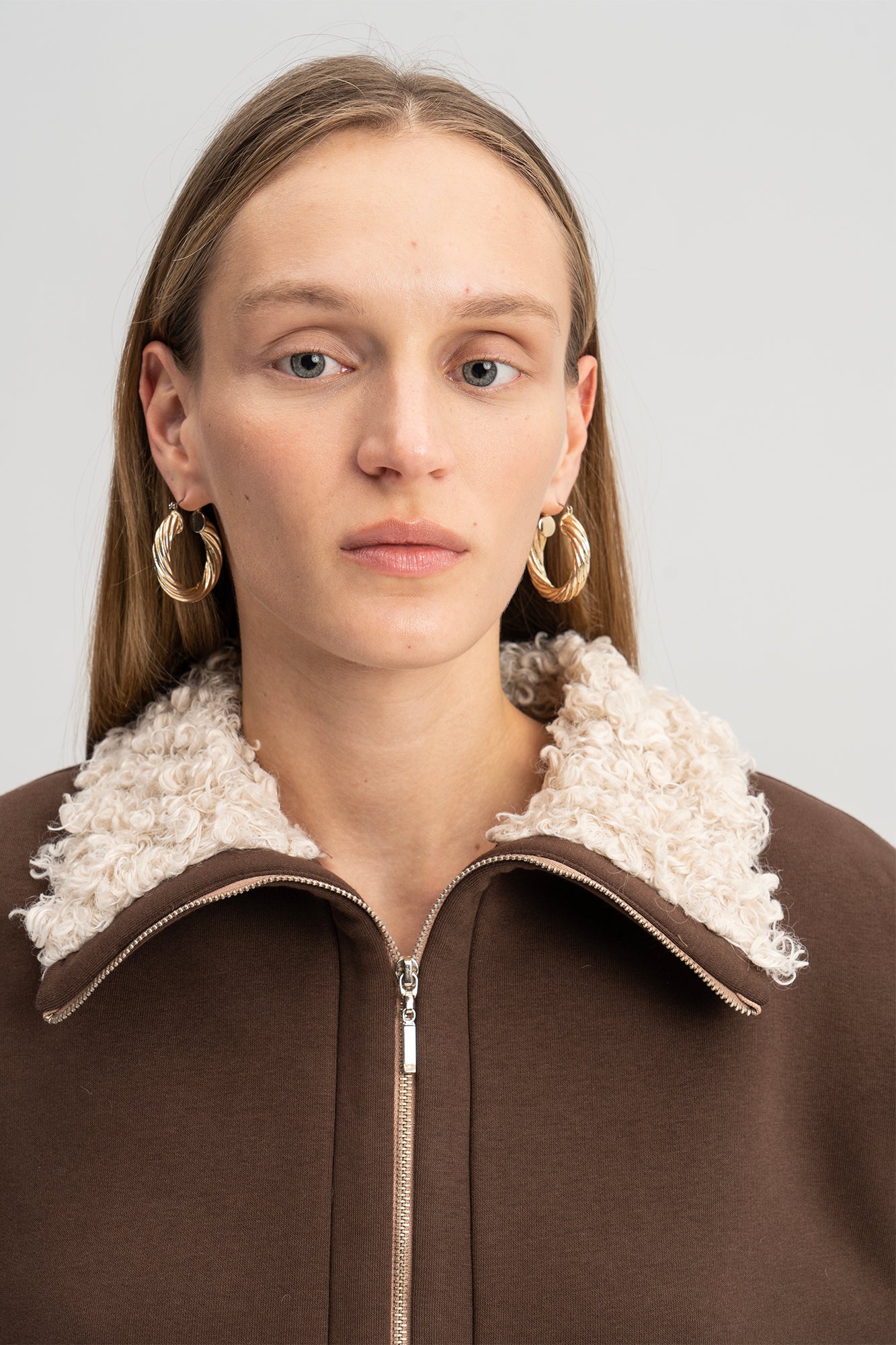 FAUX FUR COLLAR SWEATSHIRT - Image 5