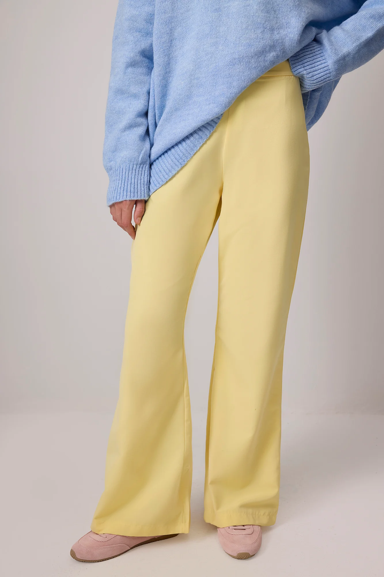 ZIPPERED FLARE TROUSERS - Image 4
