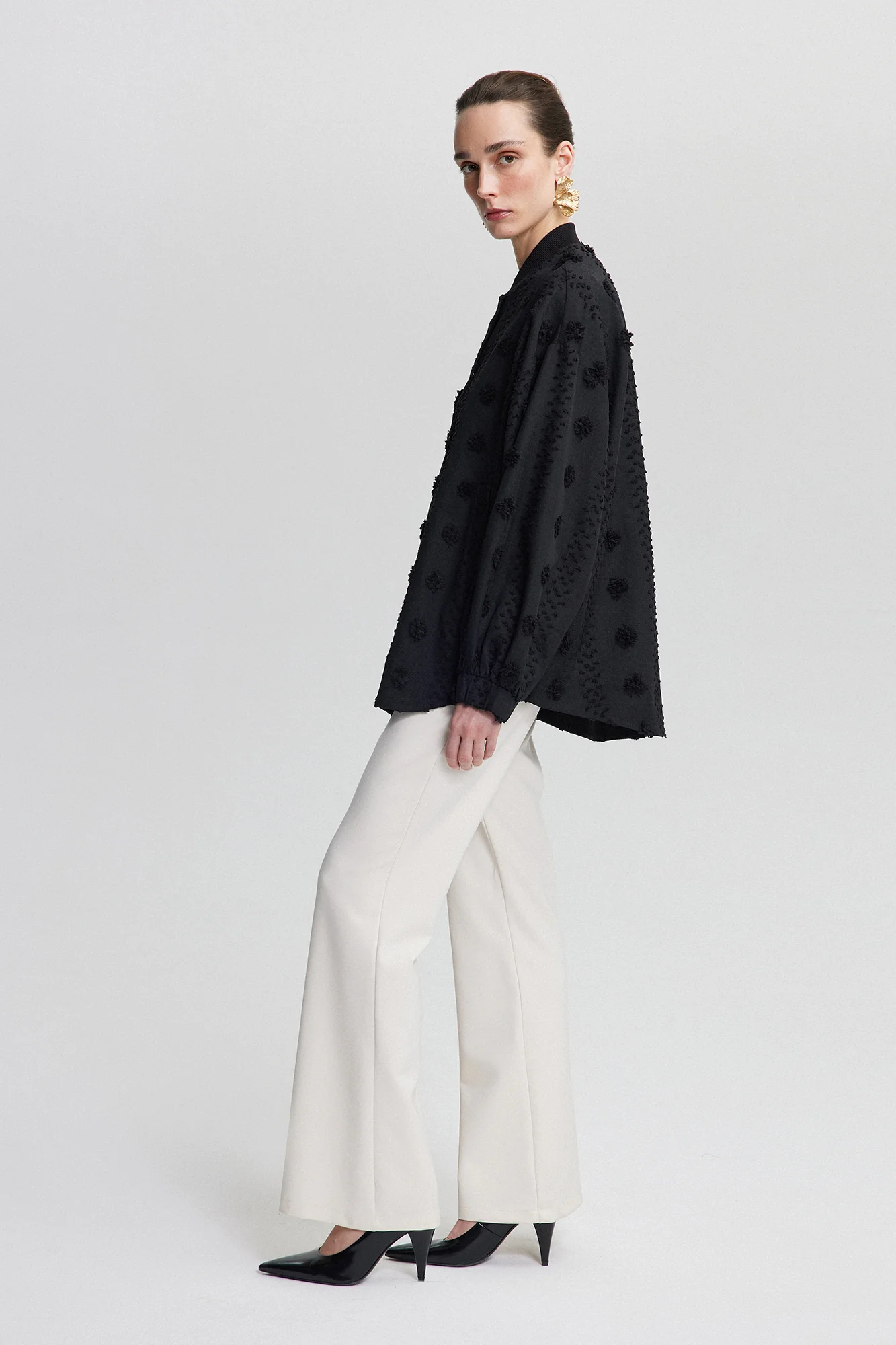 FLORAL LACE BOMBER JACKET - Image 3
